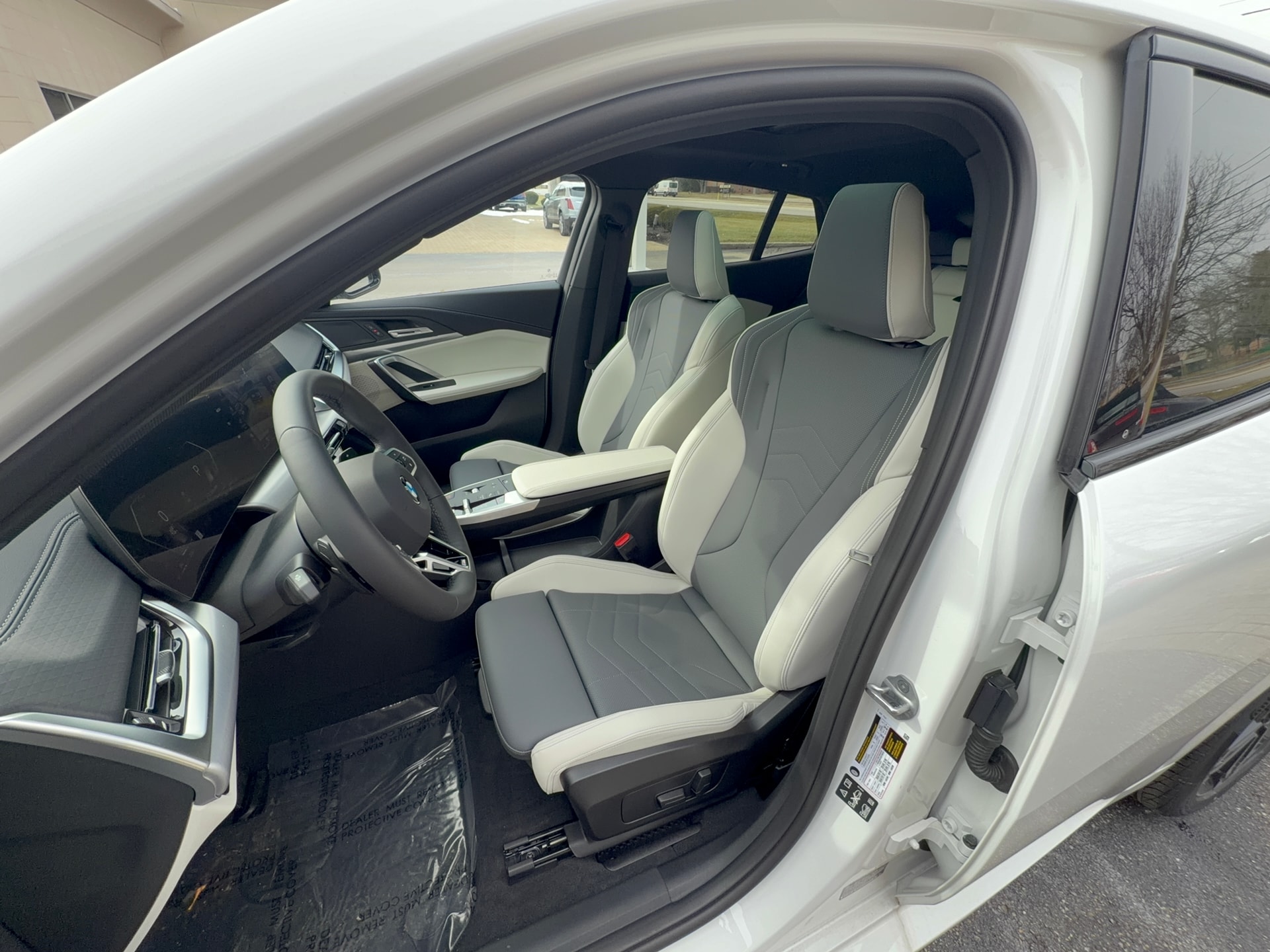2026 BMW X2 28i - Photo 7