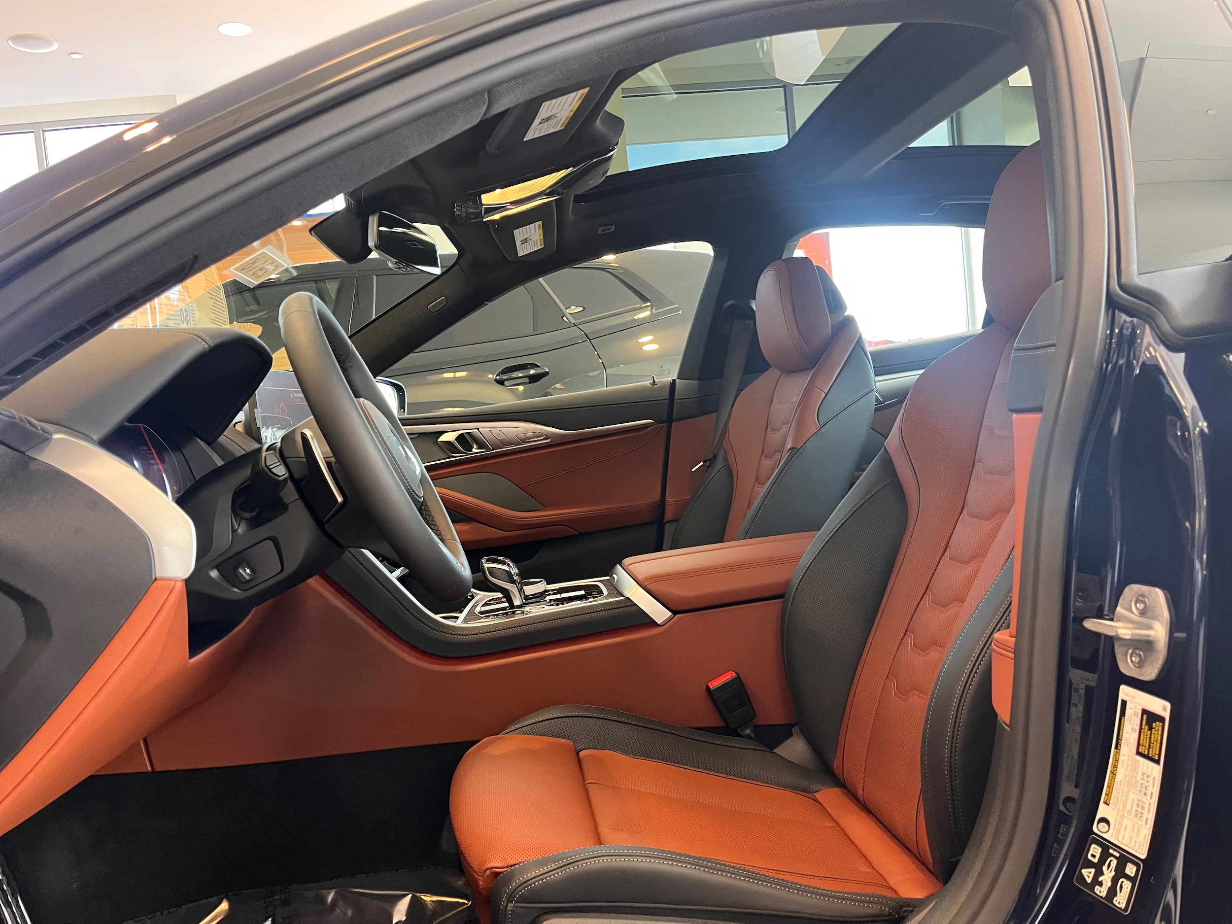 2026 BMW 8 Series 840i - Photo 18