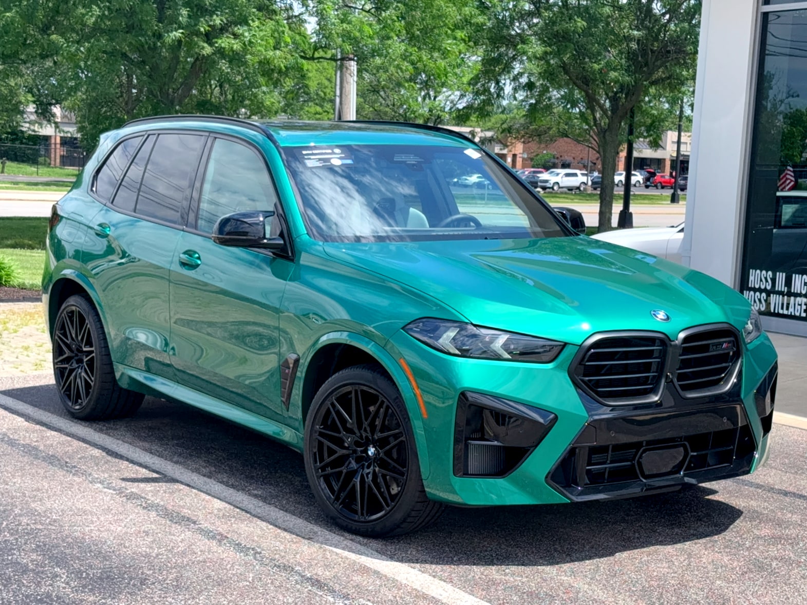 2024 BMW X5 M Competition's photo