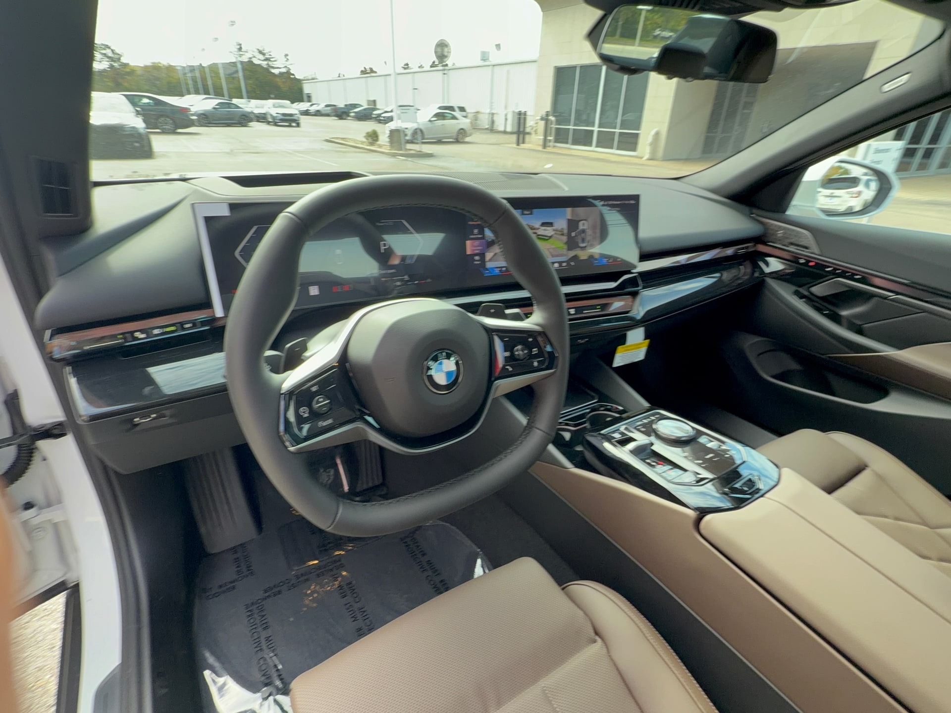 2027 BMW 530i xDrive, photo 12 of 12