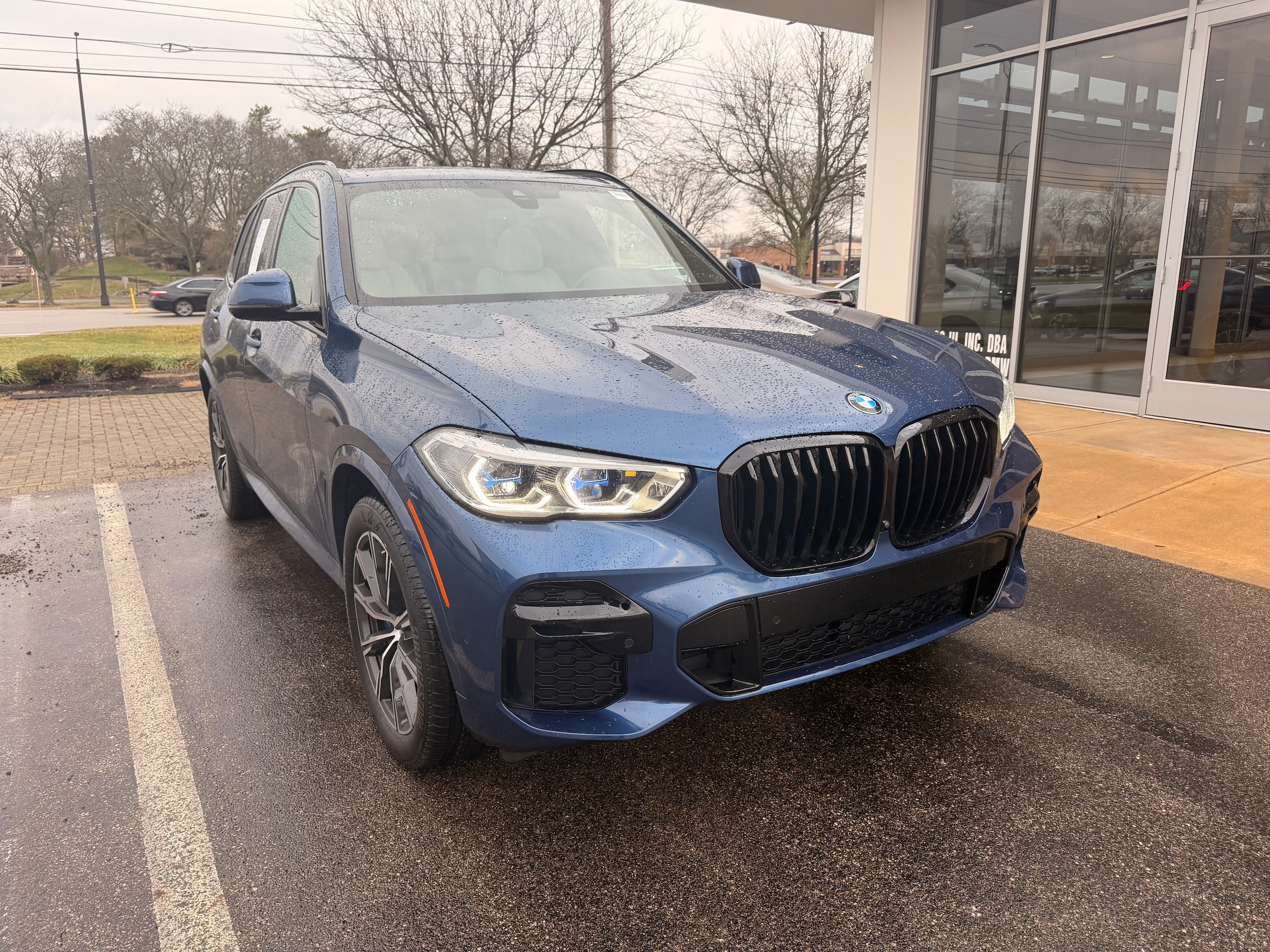 2023 BMW X5 40i's photo
