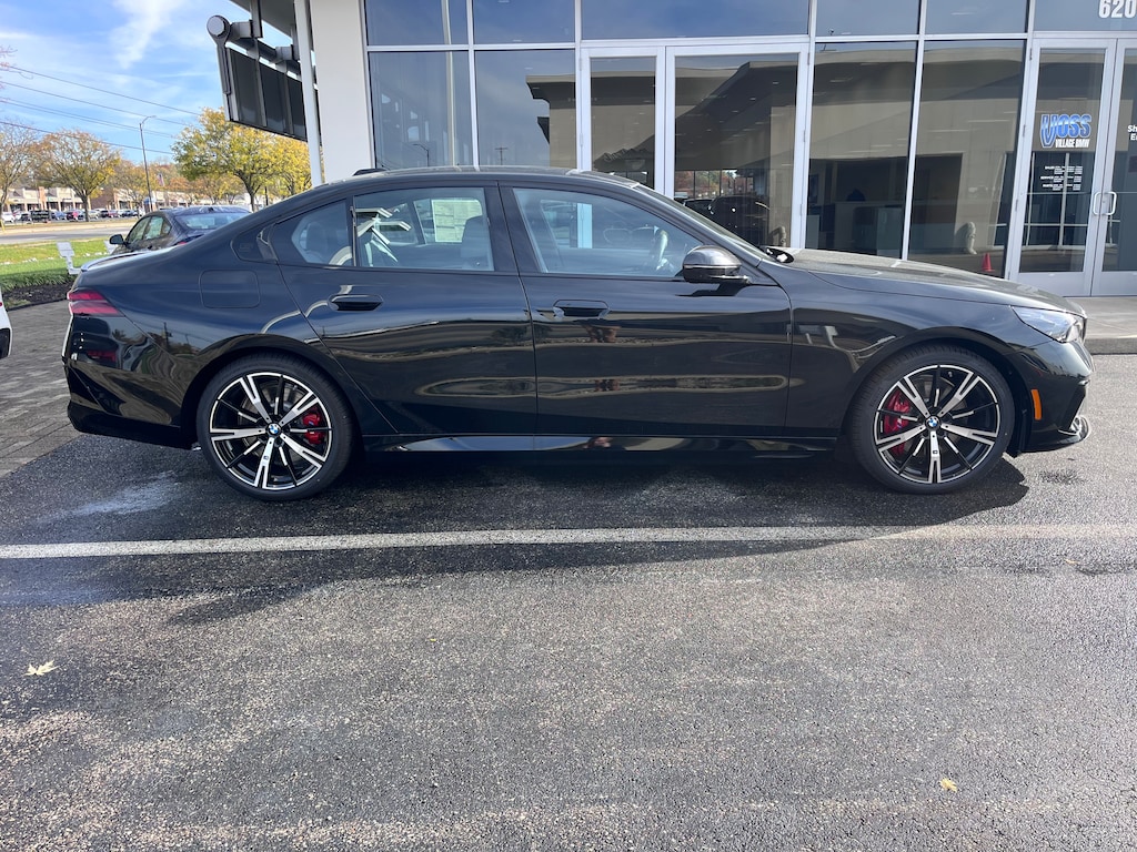 New 2026 BMW 550e xDrive 550e xDrive