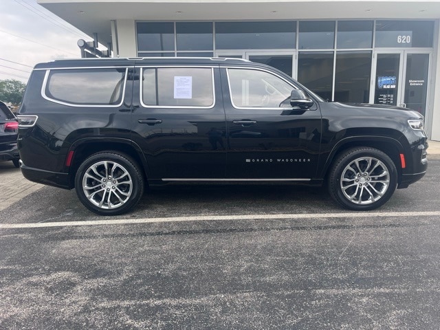 Used 2022 Jeep Grand Wagoneer Series II with VIN 1C4SJVFJ3NS116288 for sale in Dayton, OH