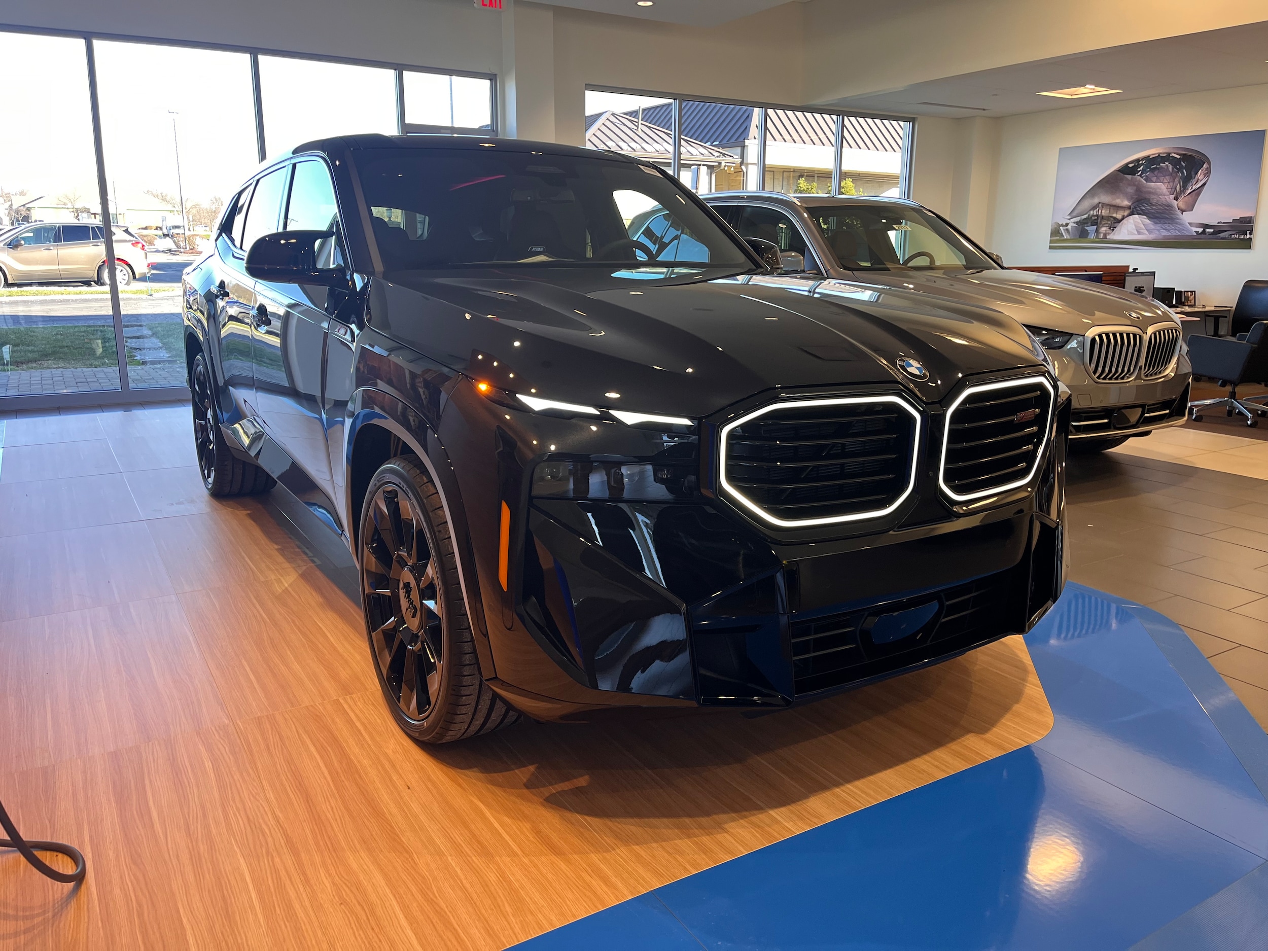 2026 BMW XM Base's photo