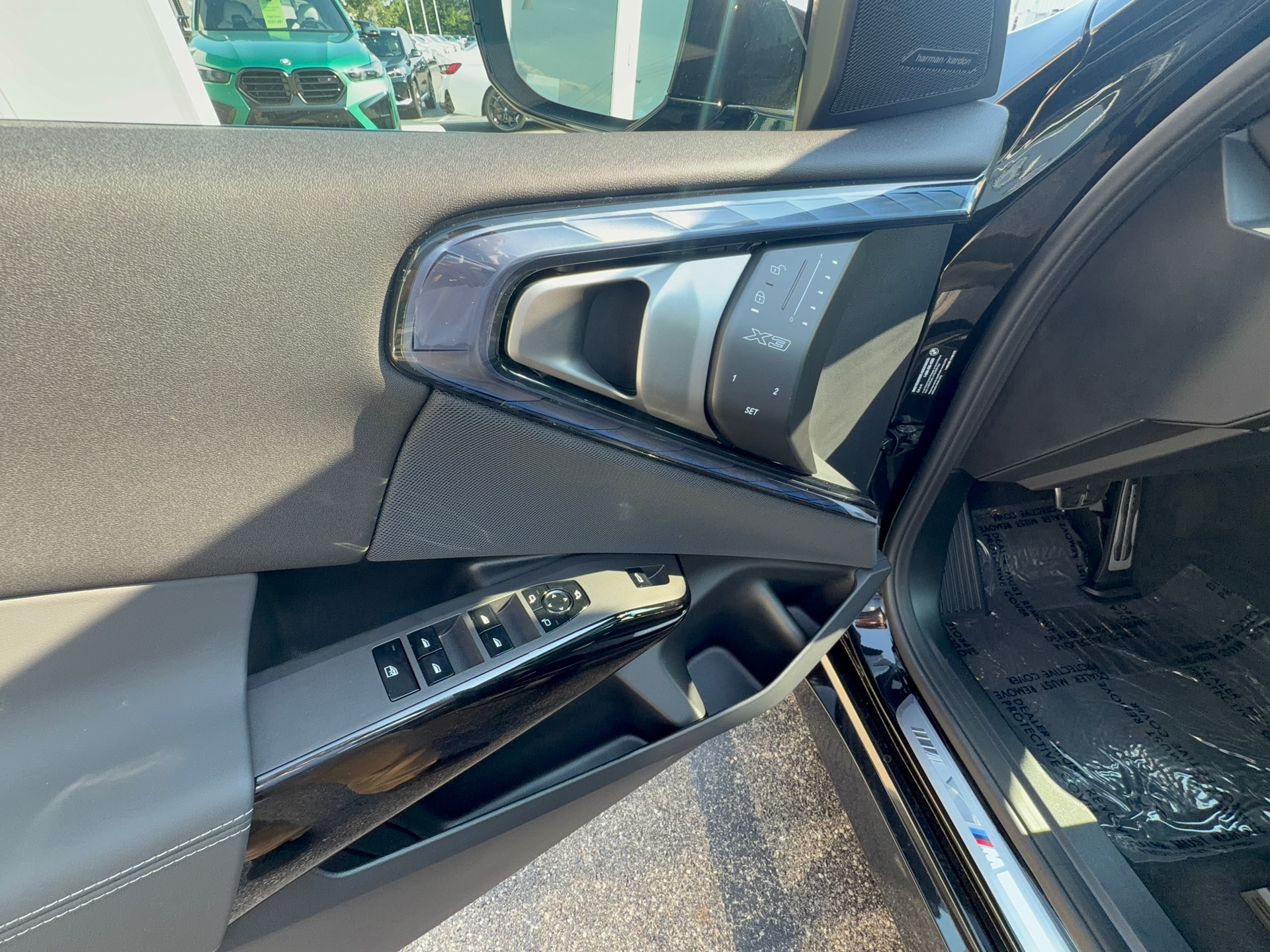 2026 BMW X3 30 xDrive, photo 9 of 12