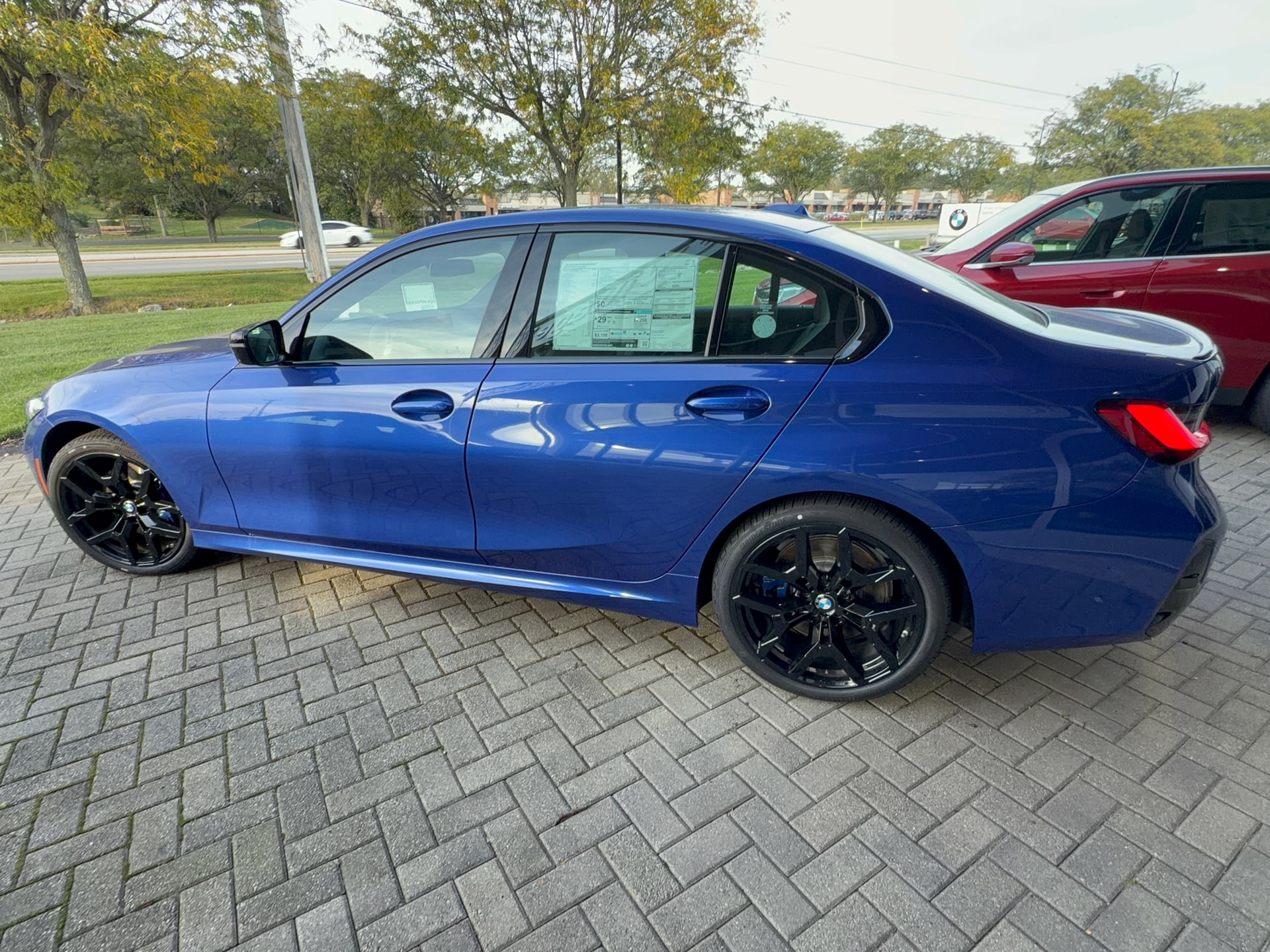 2026 BMW 330i NA xDrive xDrive NA, photo 7 of 12