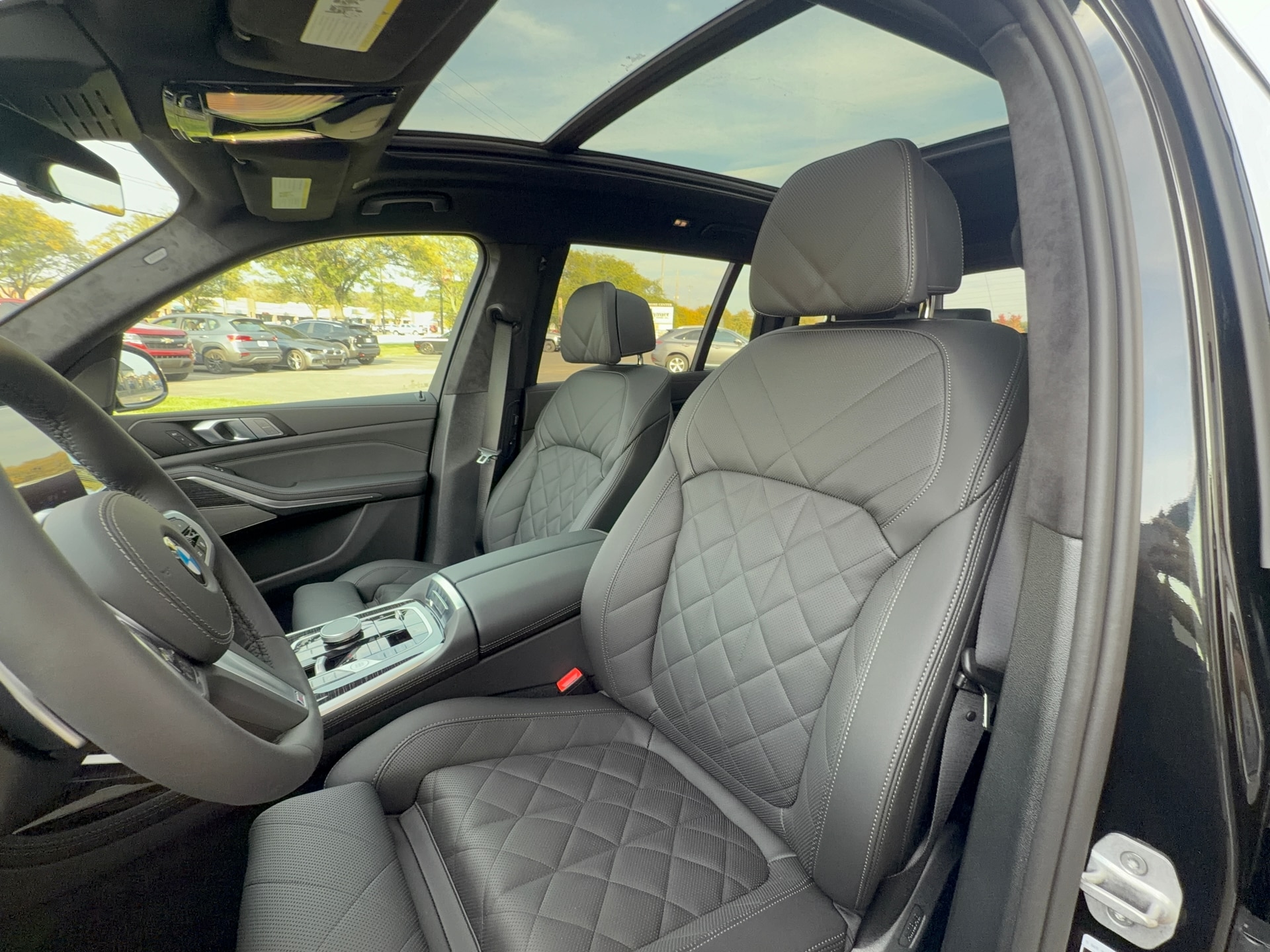 2027 BMW X7 xDrive40i, photo 12 of 12