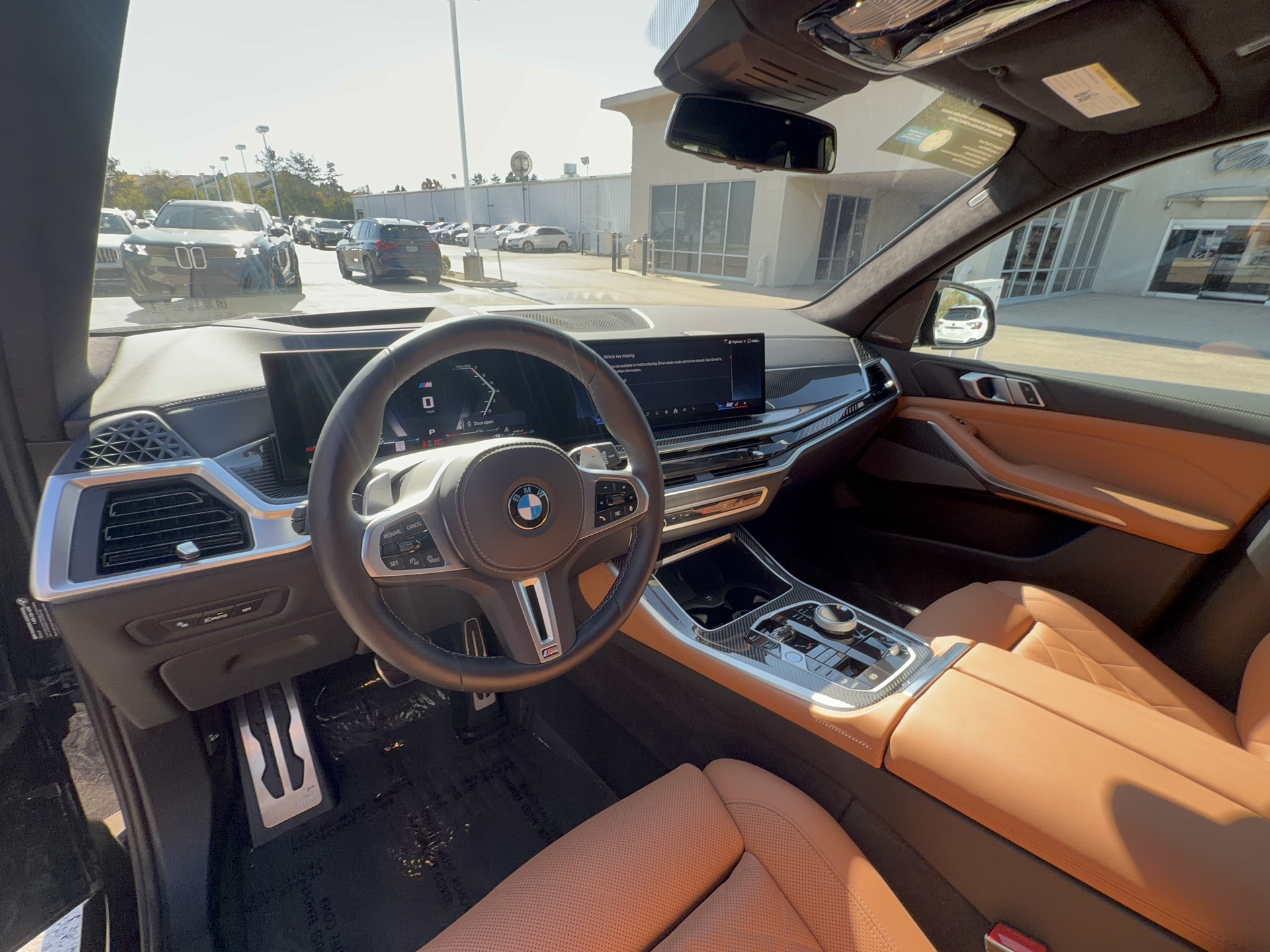 2025 BMW X5 M60i, photo 12 of 12