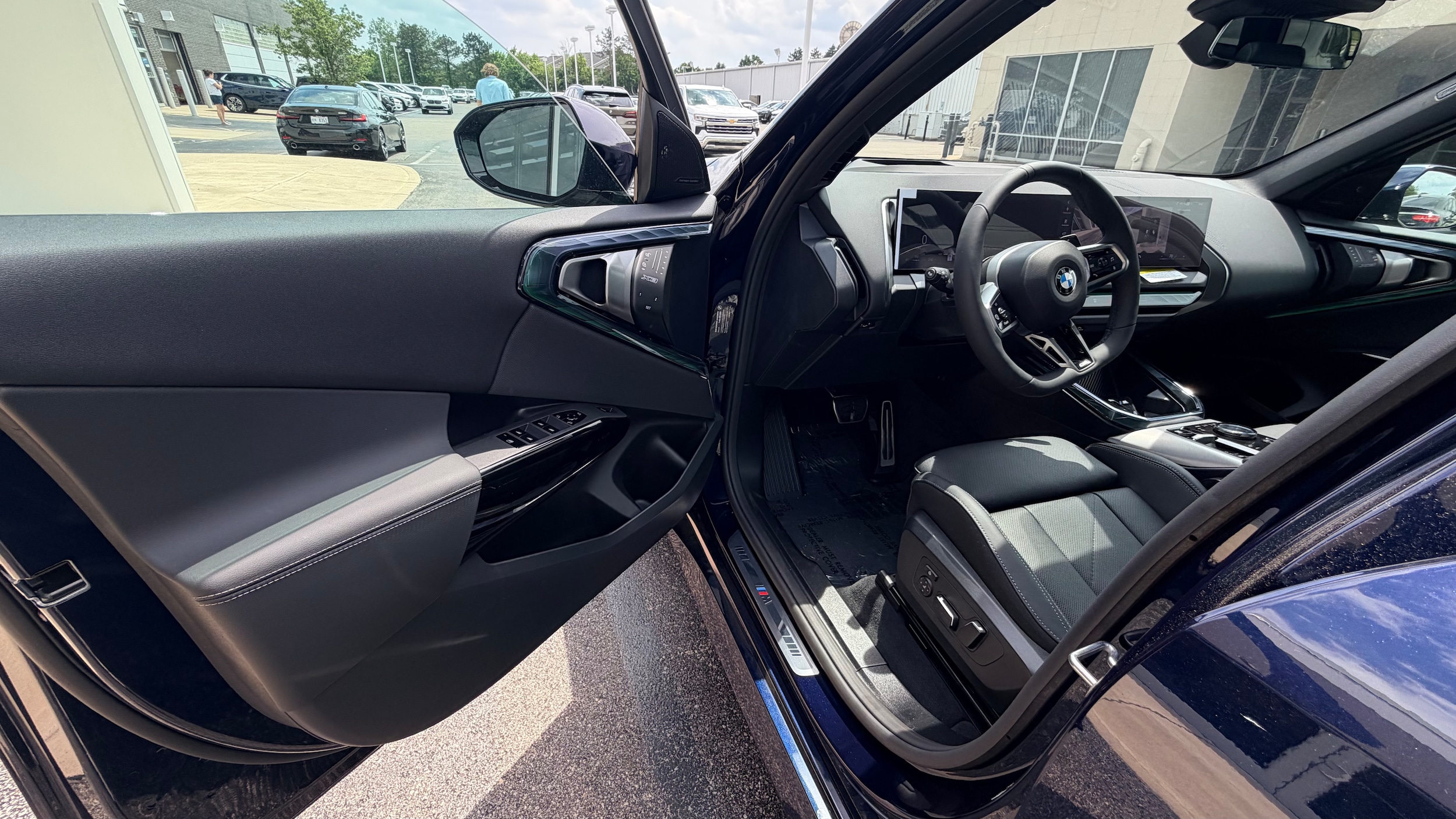 2026 BMW X3 30 xDrive, photo 7 of 12