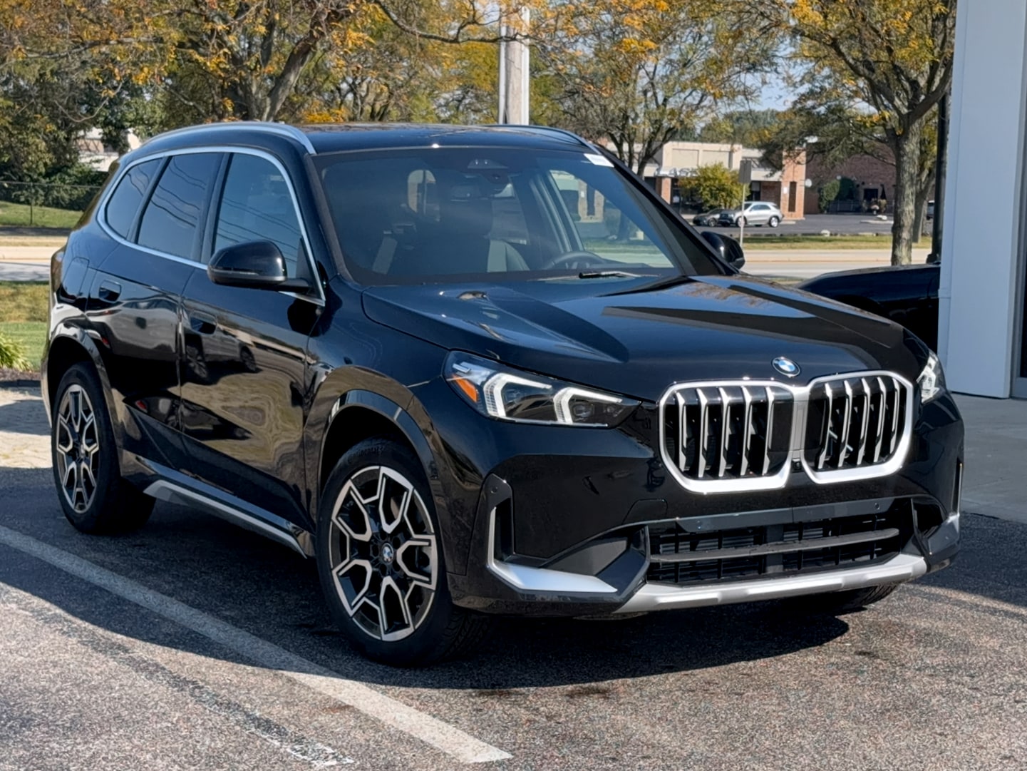 2027 BMW X1 xDrive28i, photo 4 of 12