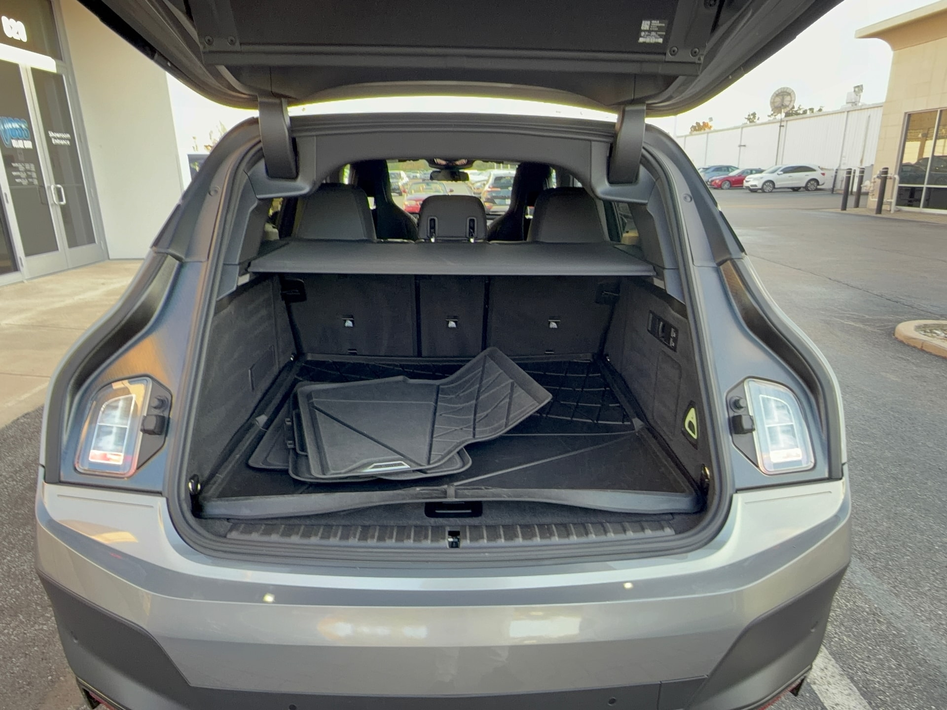 2024 BMW iX xDrive50, photo 5 of 12