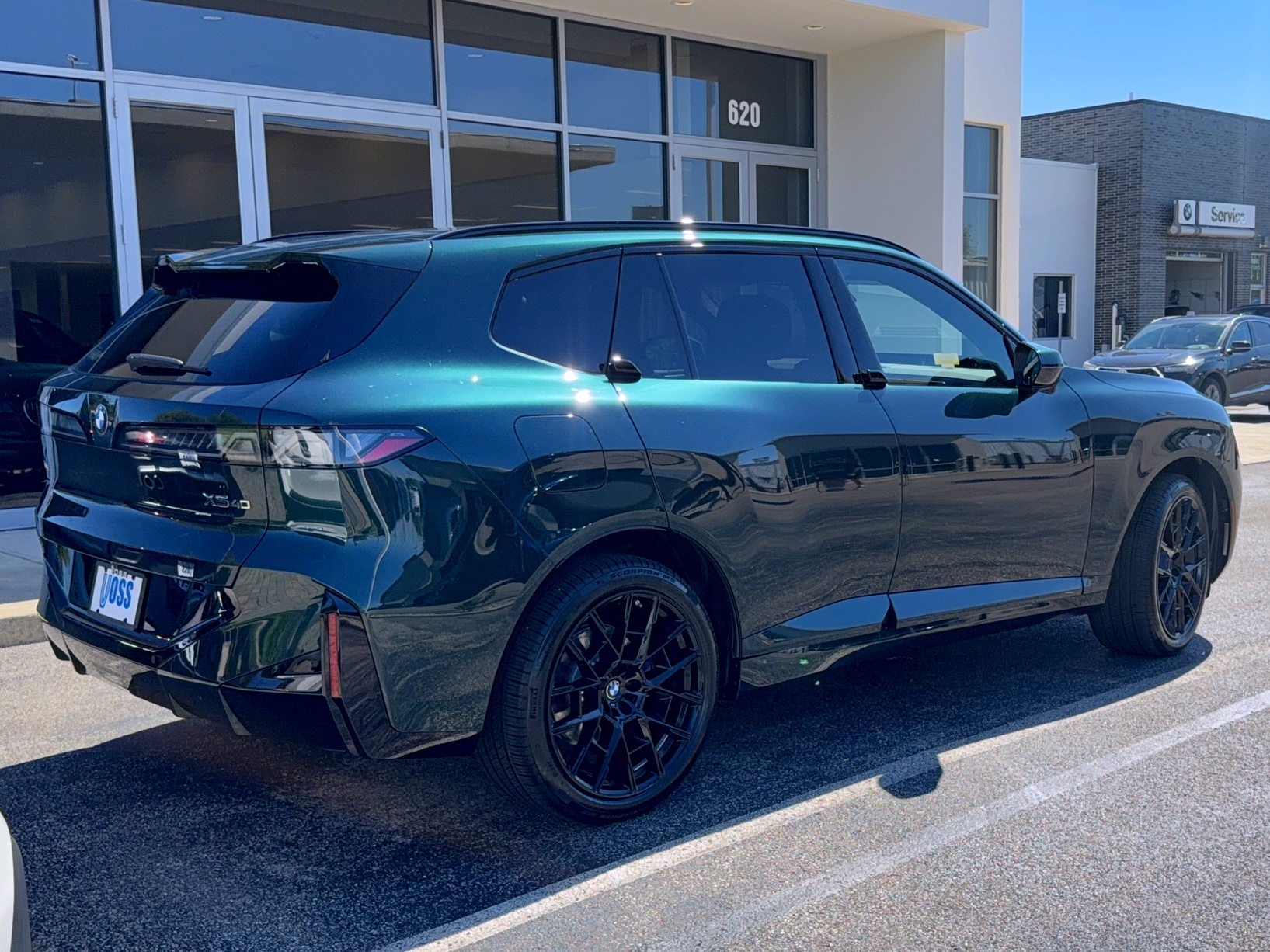 2027 BMW X5 40 xDrive, photo 2 of 12