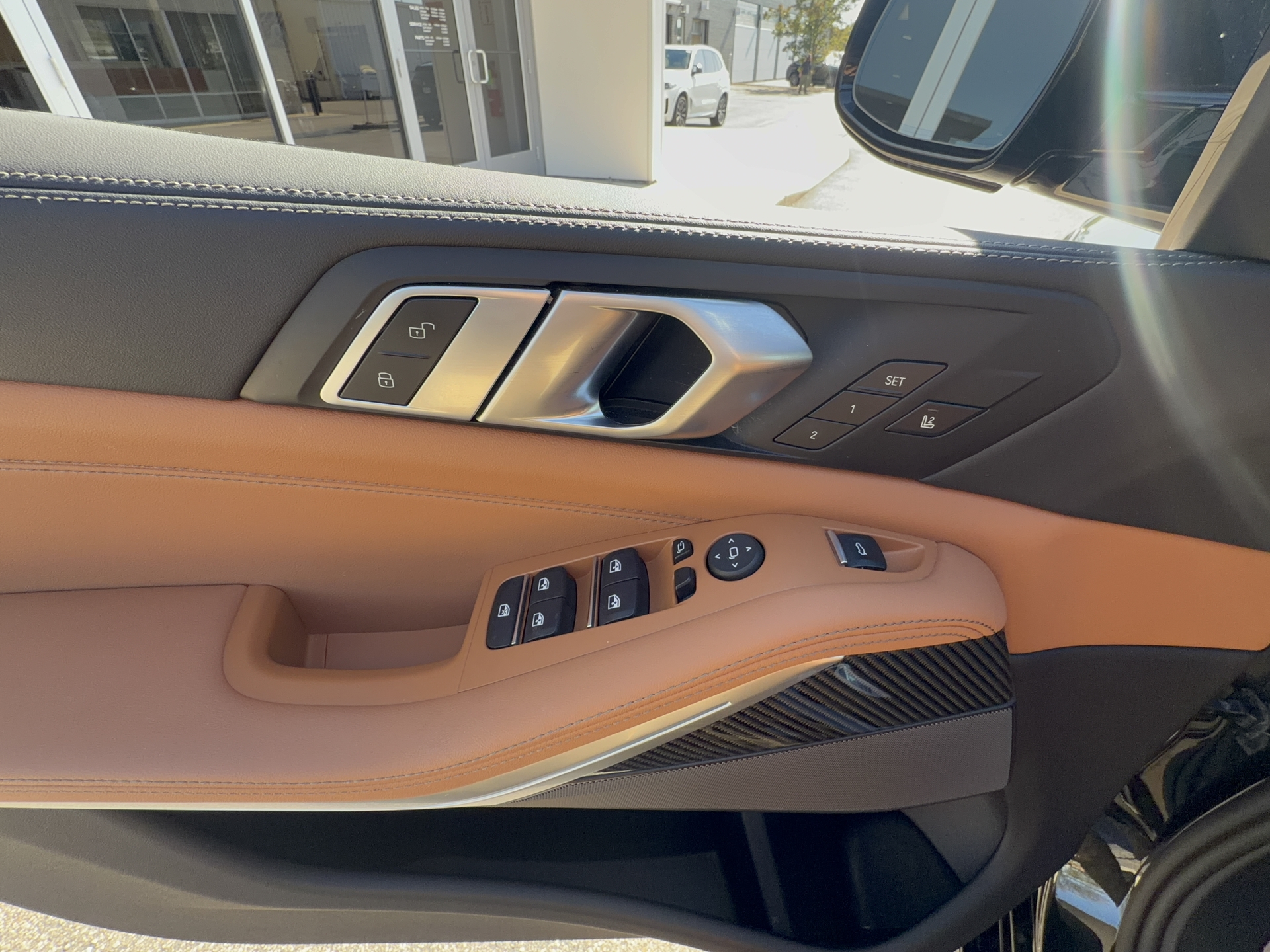 2025 BMW X5 M60i, photo 9 of 12