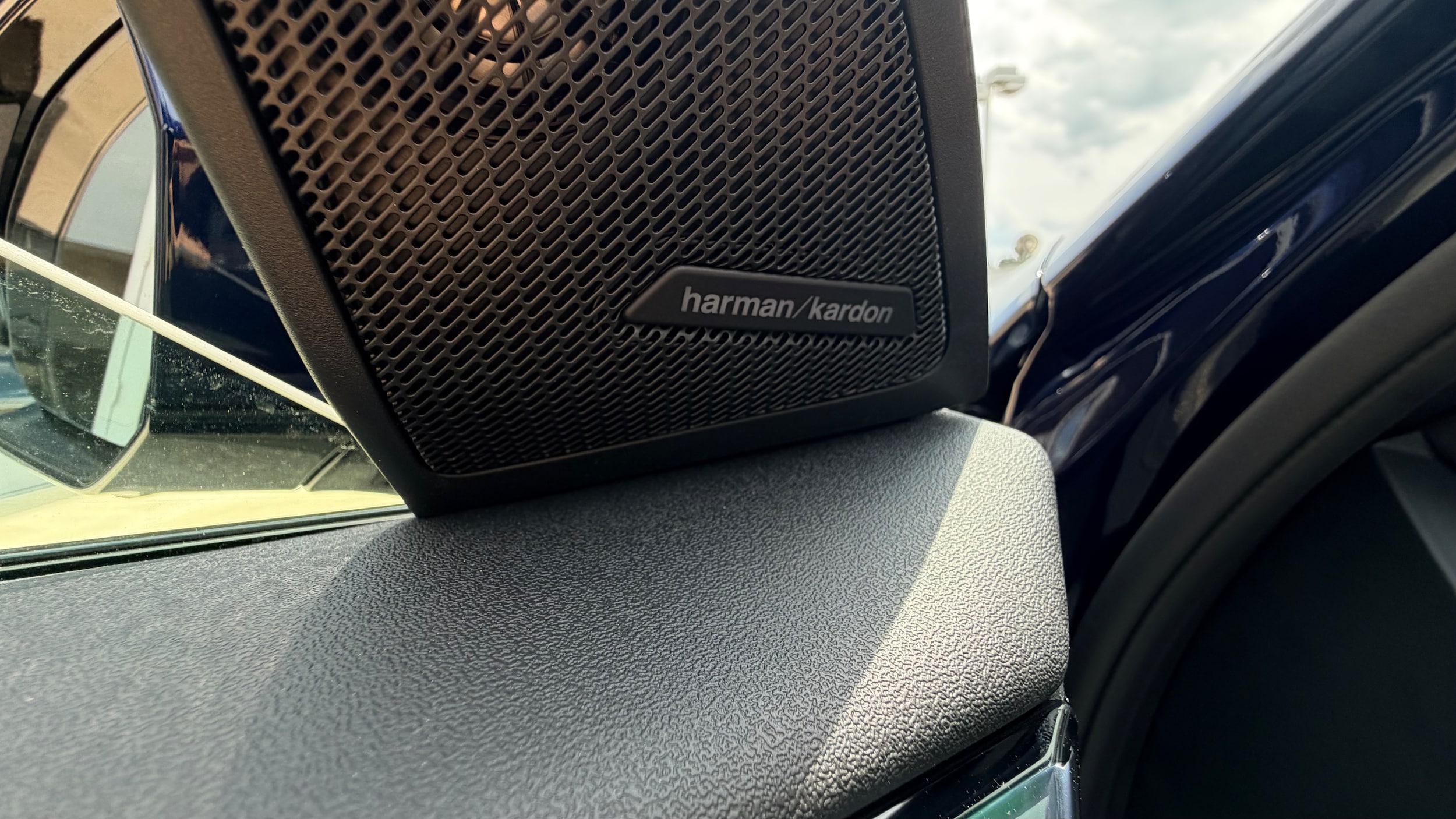 2026 BMW X3 30 xDrive, photo 9 of 12
