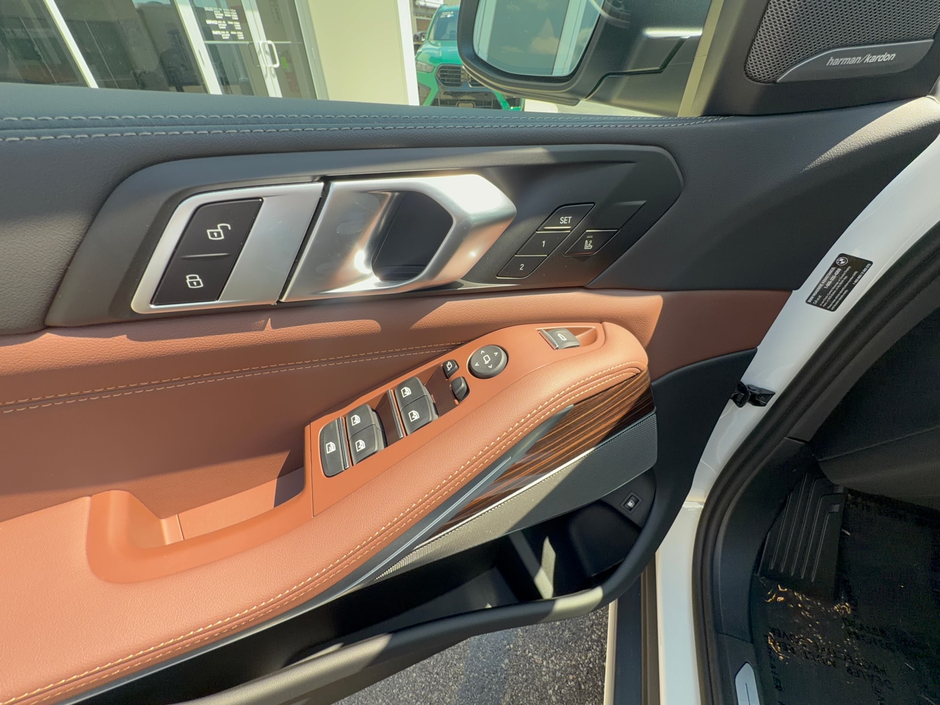 2026 BMW X5 xDrive50e, photo 9 of 12