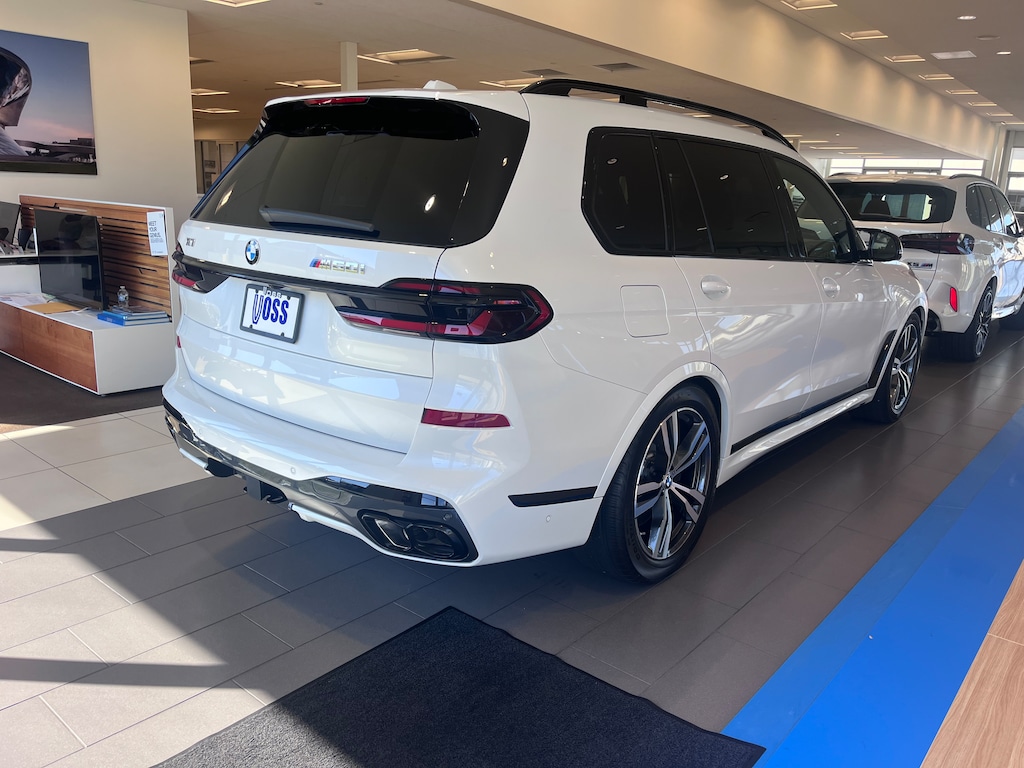 New 2026 BMW X7 M60i M60i SUV