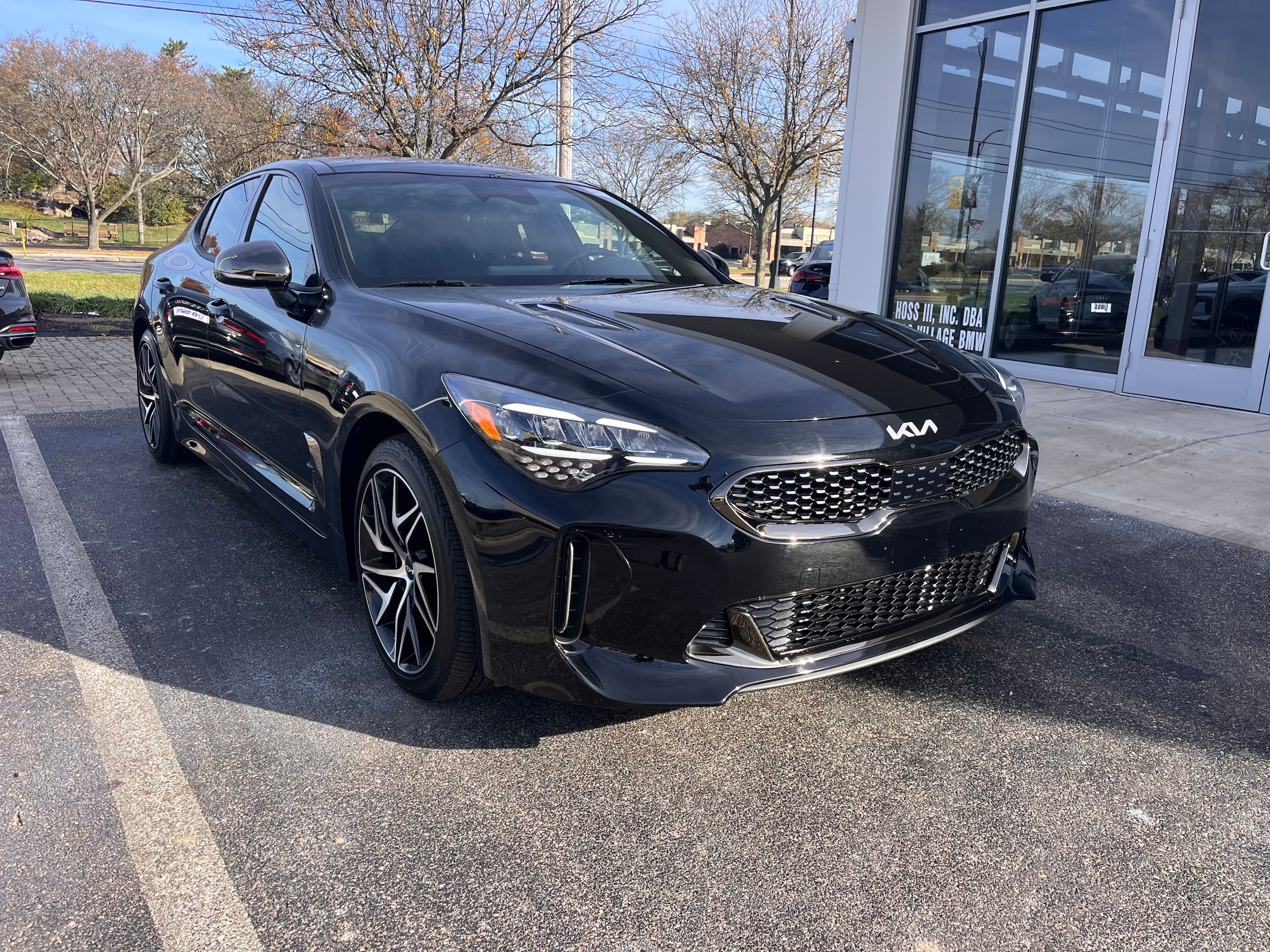 2023 Kia Stinger GT-Line's photo