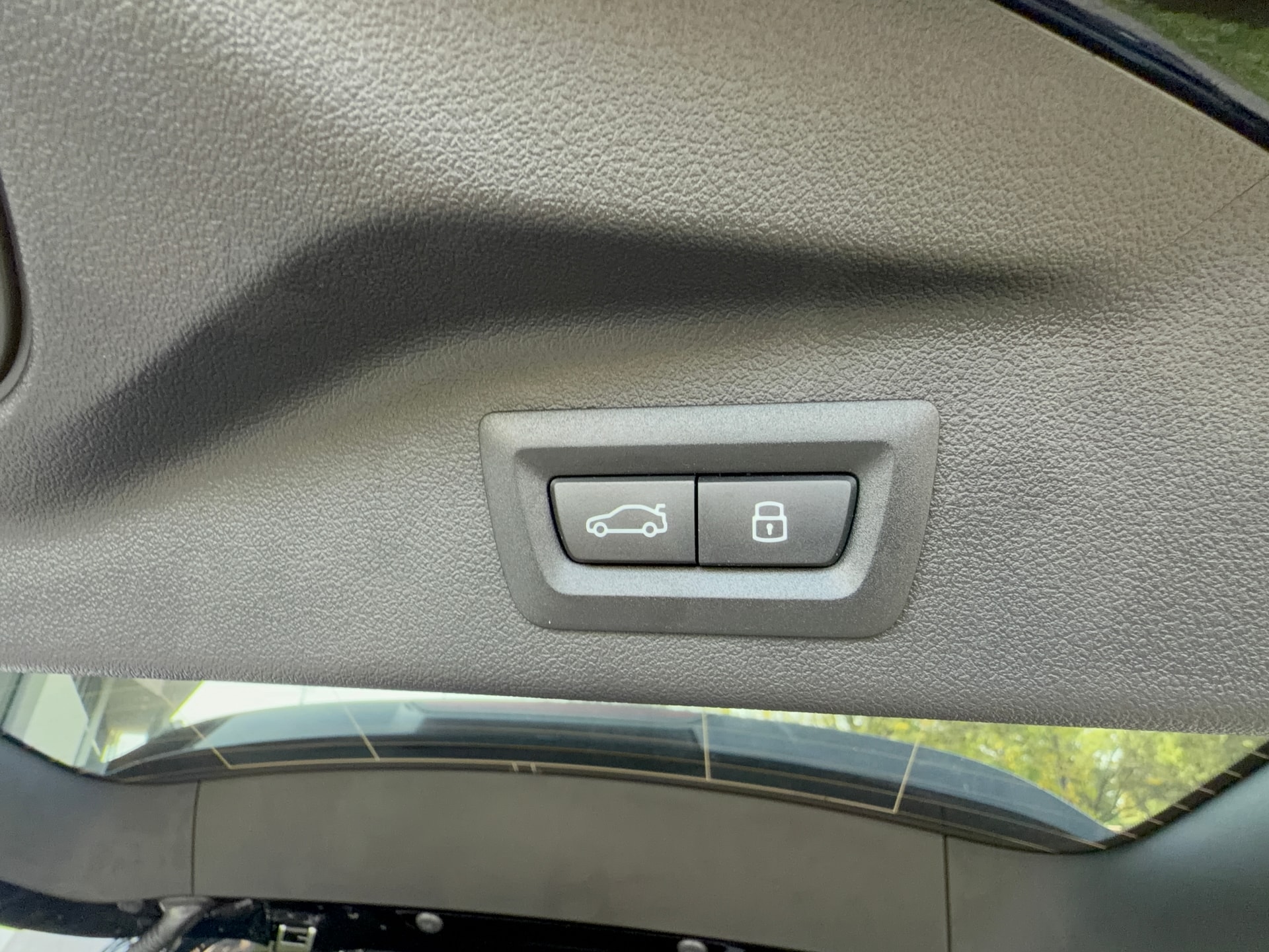 2027 BMW X7 xDrive40i, photo 7 of 12