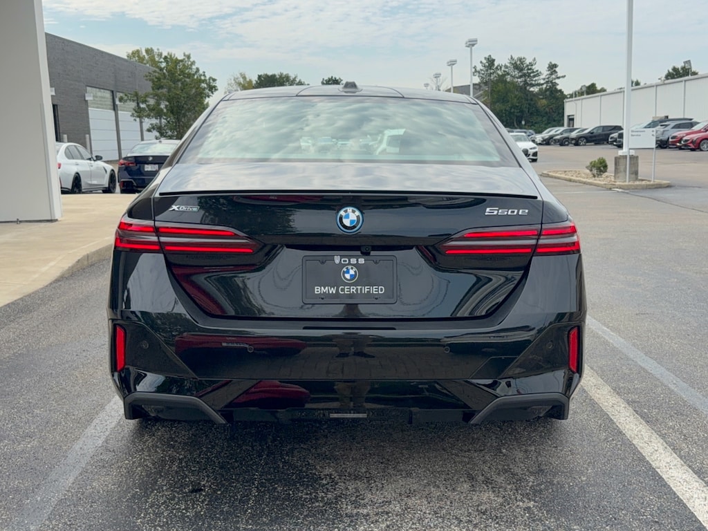 Certified 2025 BMW 550e xDrive AWD 550e xDrive 4dr Sedan