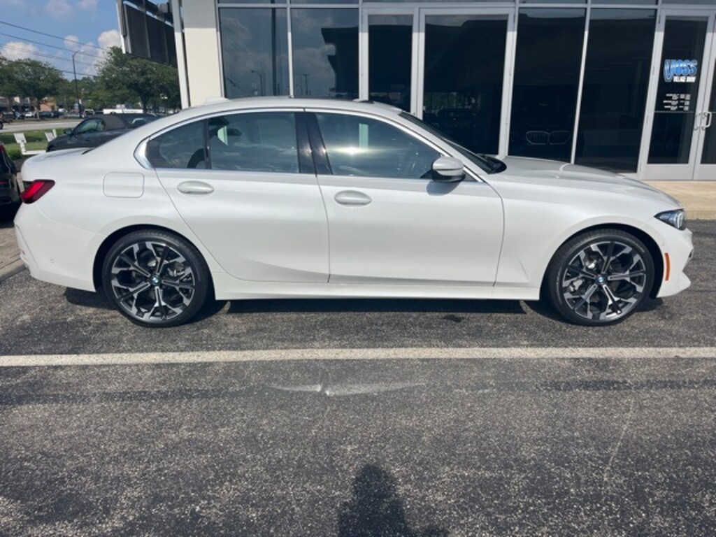 New 2025 BMW 330i xDrive 330i xDrive Sedan
