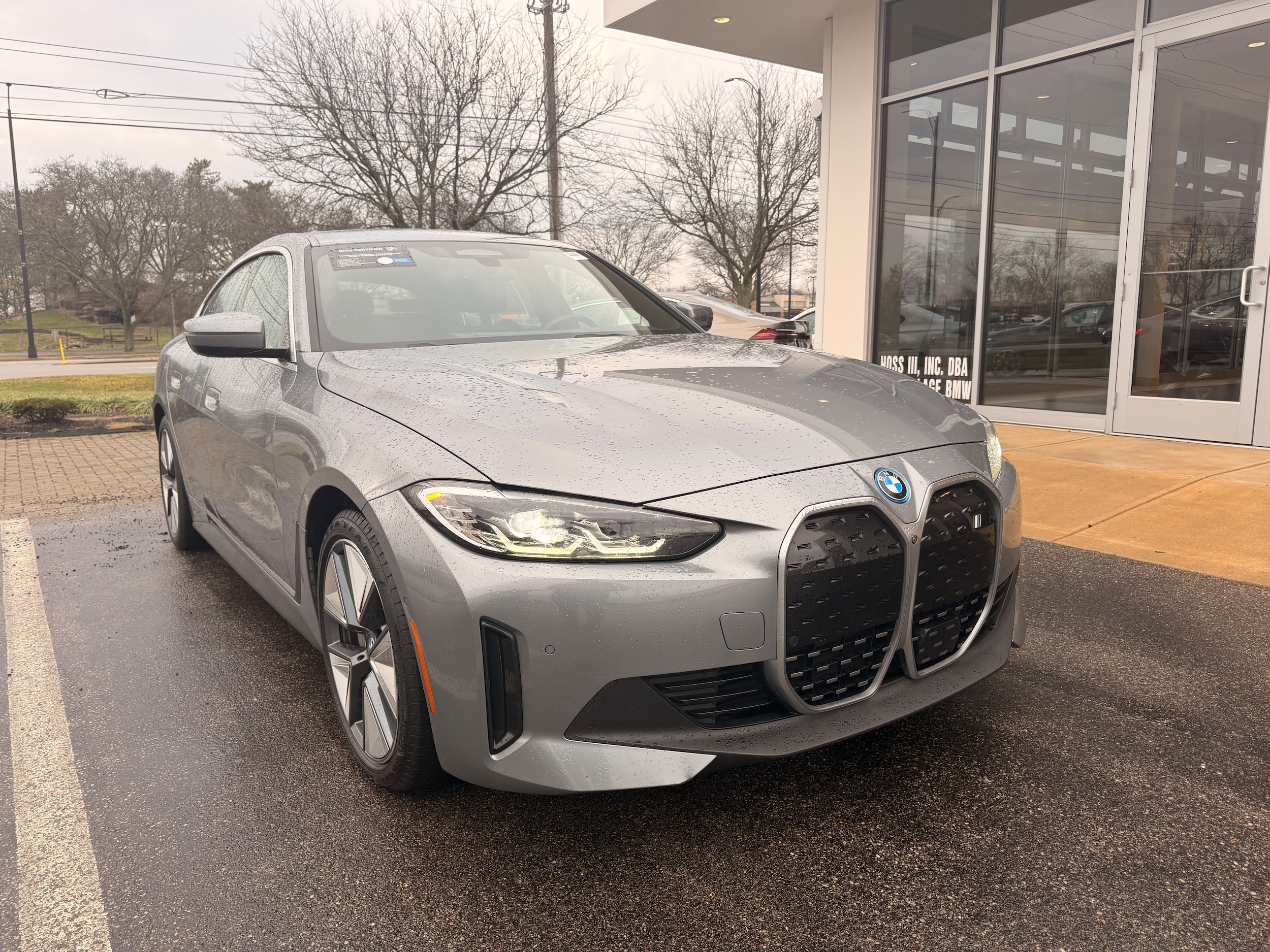 2023 BMW i4 40's photo