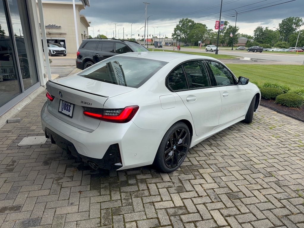 New 2026 BMW 330i xDrive xDrive Sedan