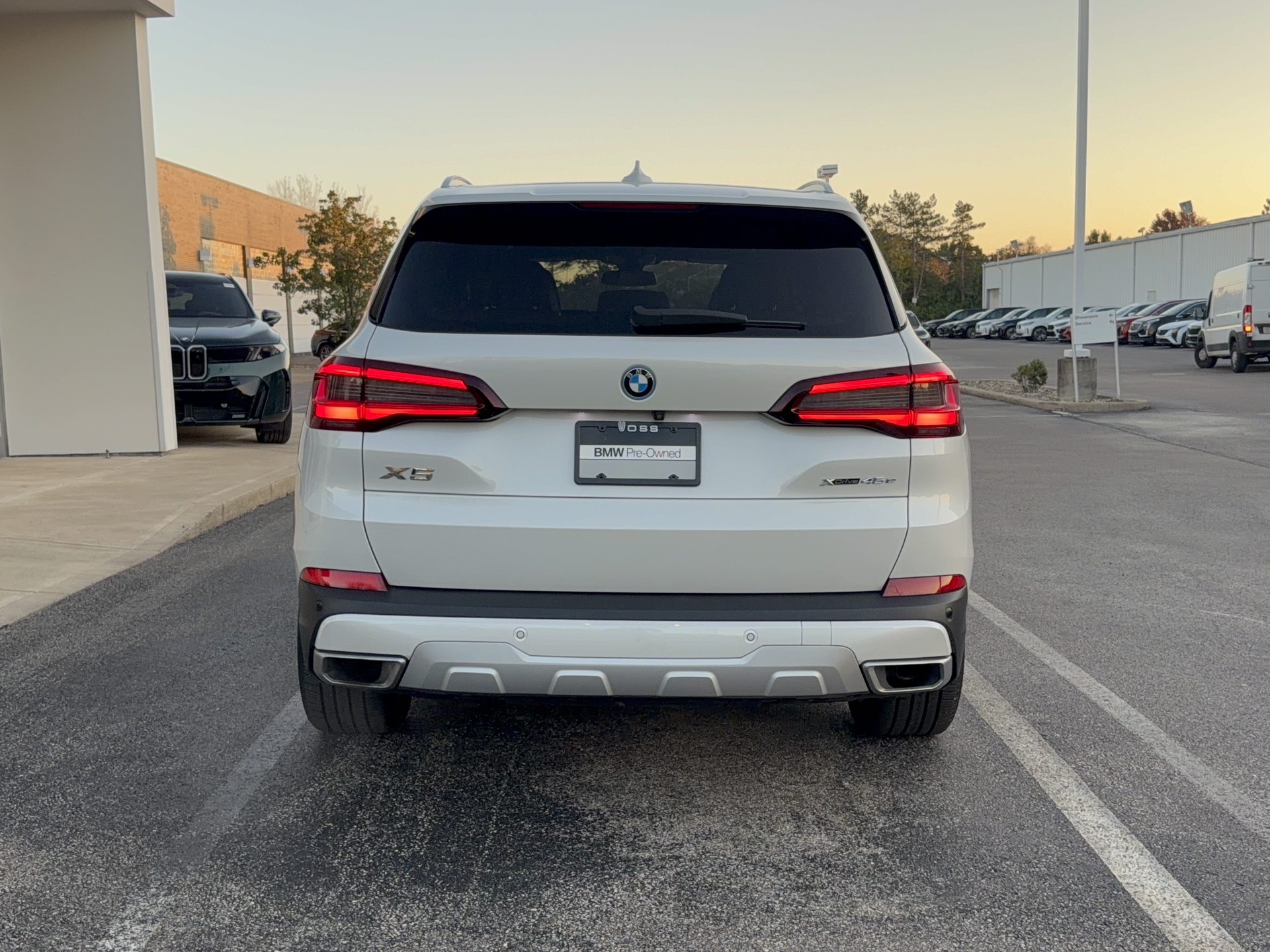 2022 BMW X5 xDrive45e, photo 4 of 12
