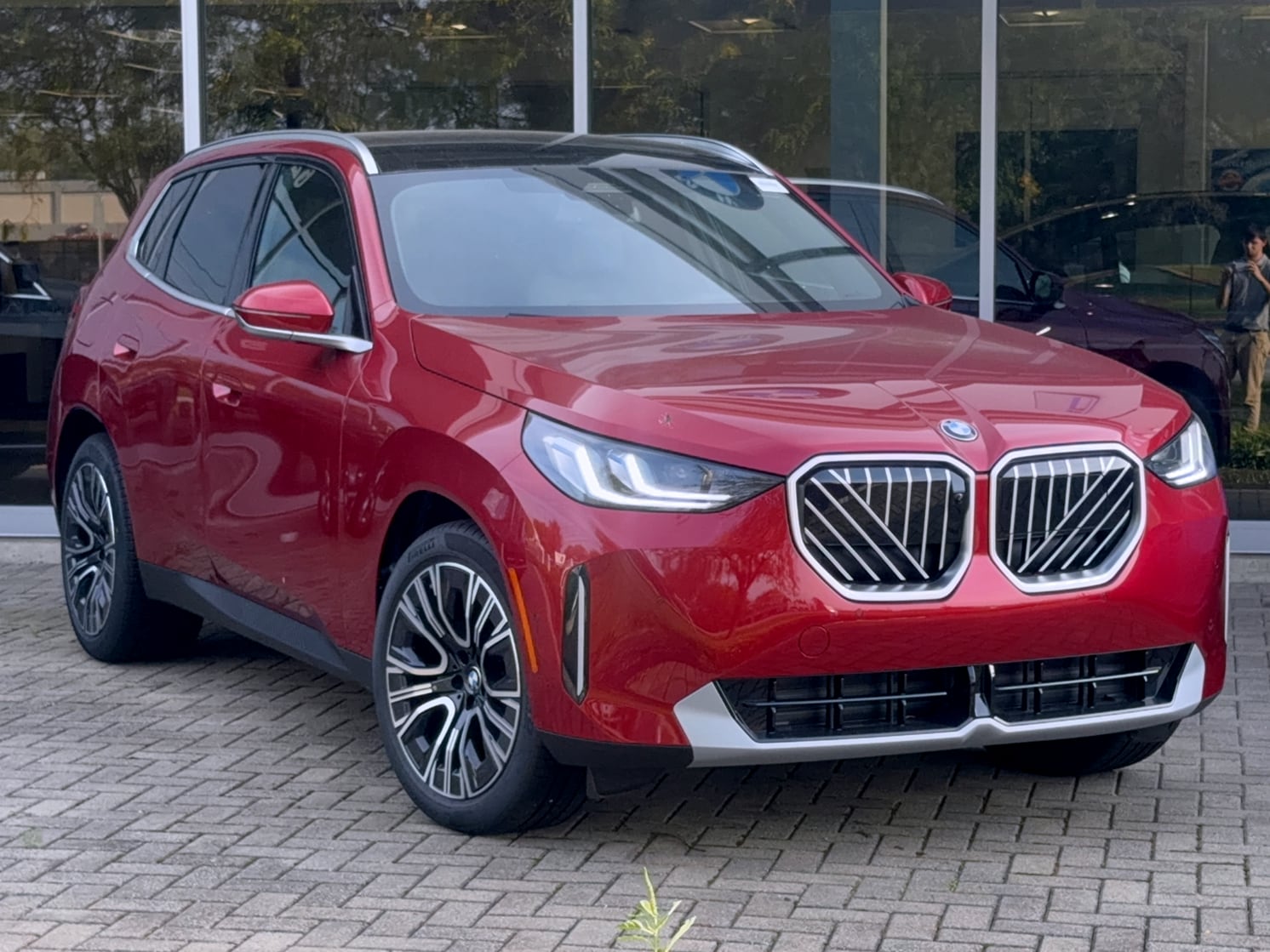 2026 BMW X3 30 xDrive, photo 4 of 12