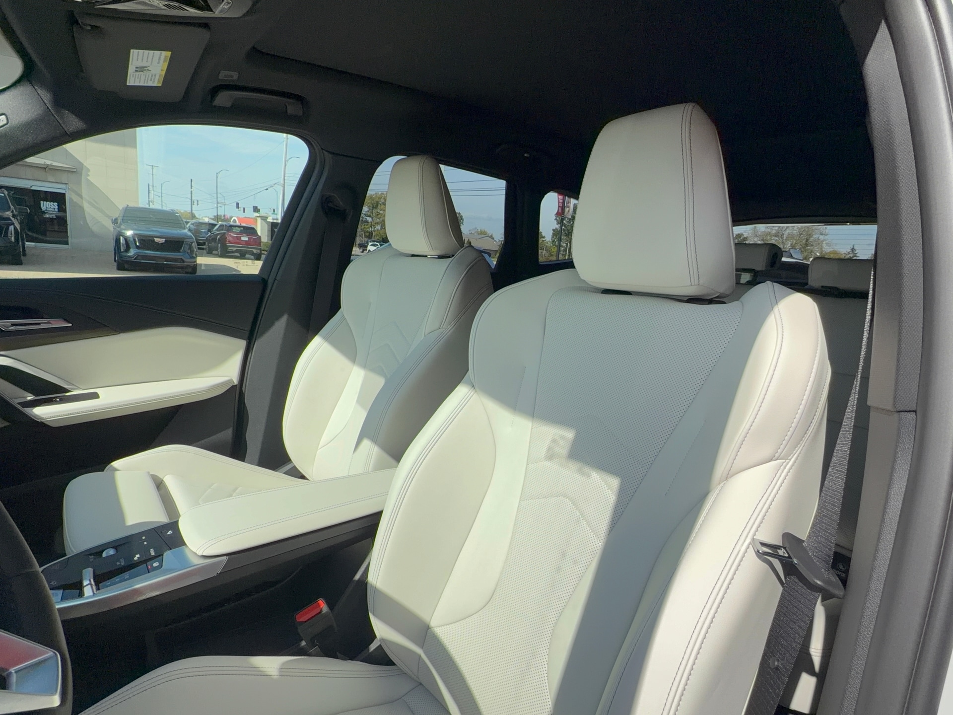2027 BMW X1 xDrive28i, photo 10 of 12