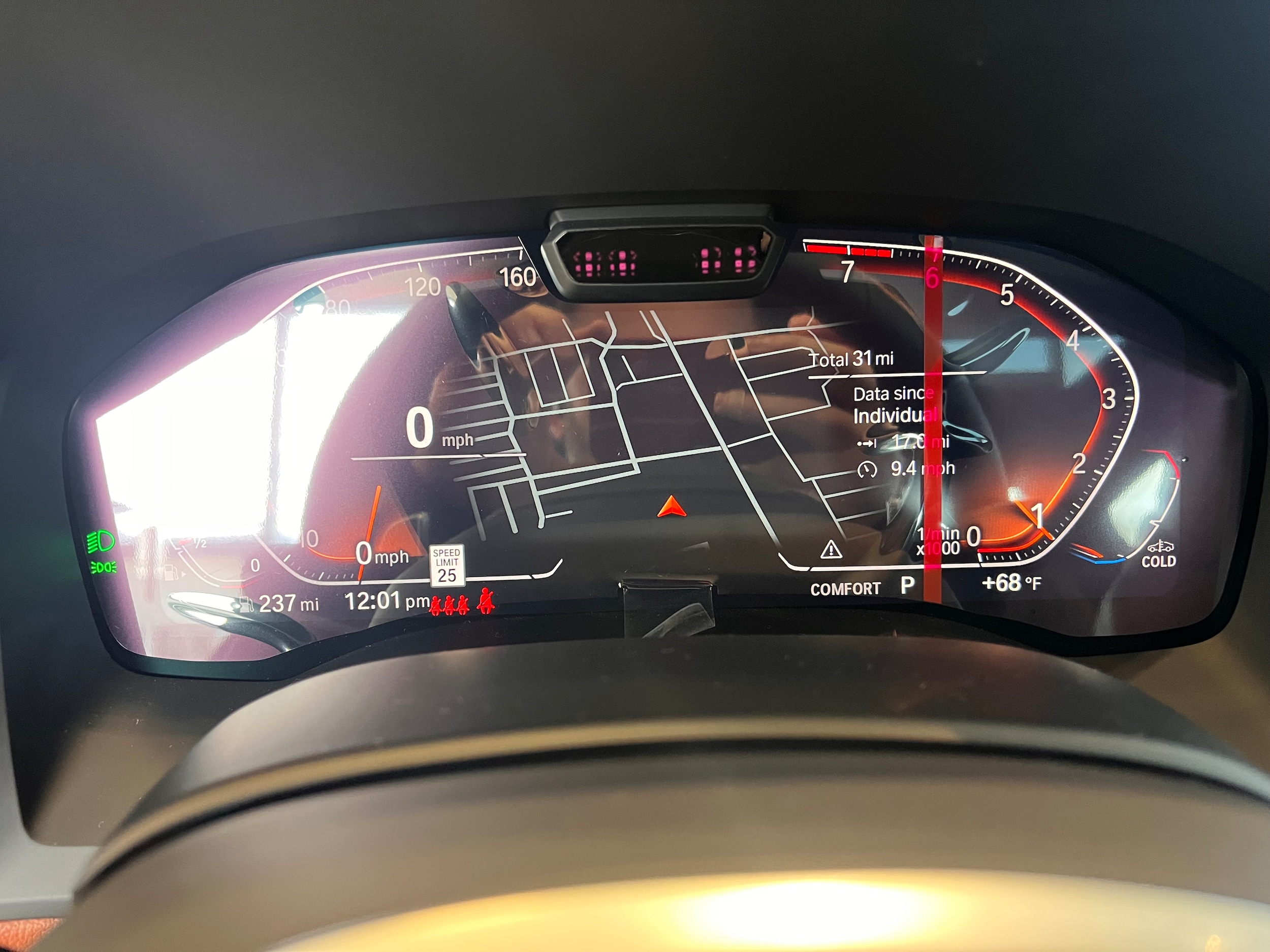 2026 BMW 8 Series 840i - Photo 15