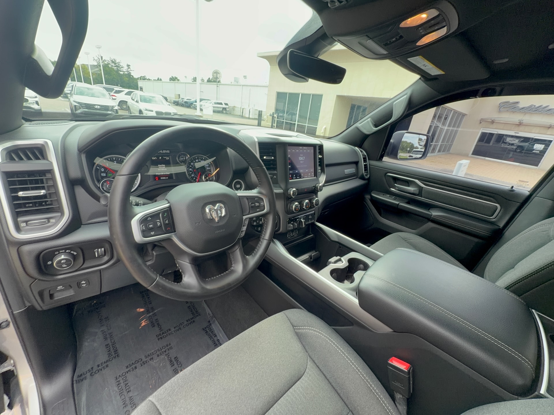 2021 Ram 1500 Big Horn, photo 10 of 12