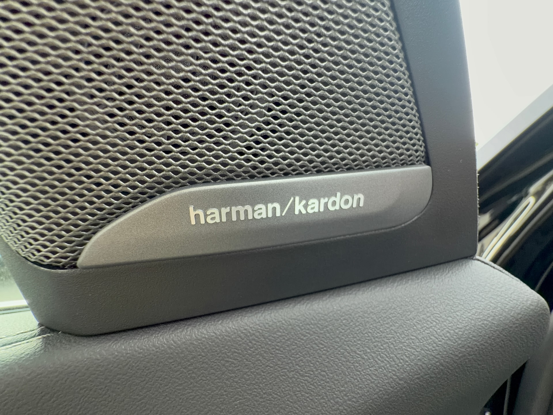2027 BMW X7 xDrive40i, photo 11 of 12