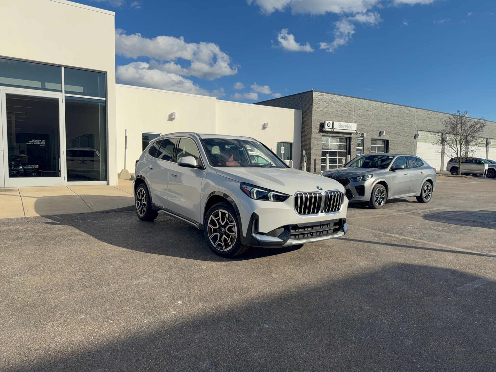 2026 BMW X1 xDrive28i's photo
