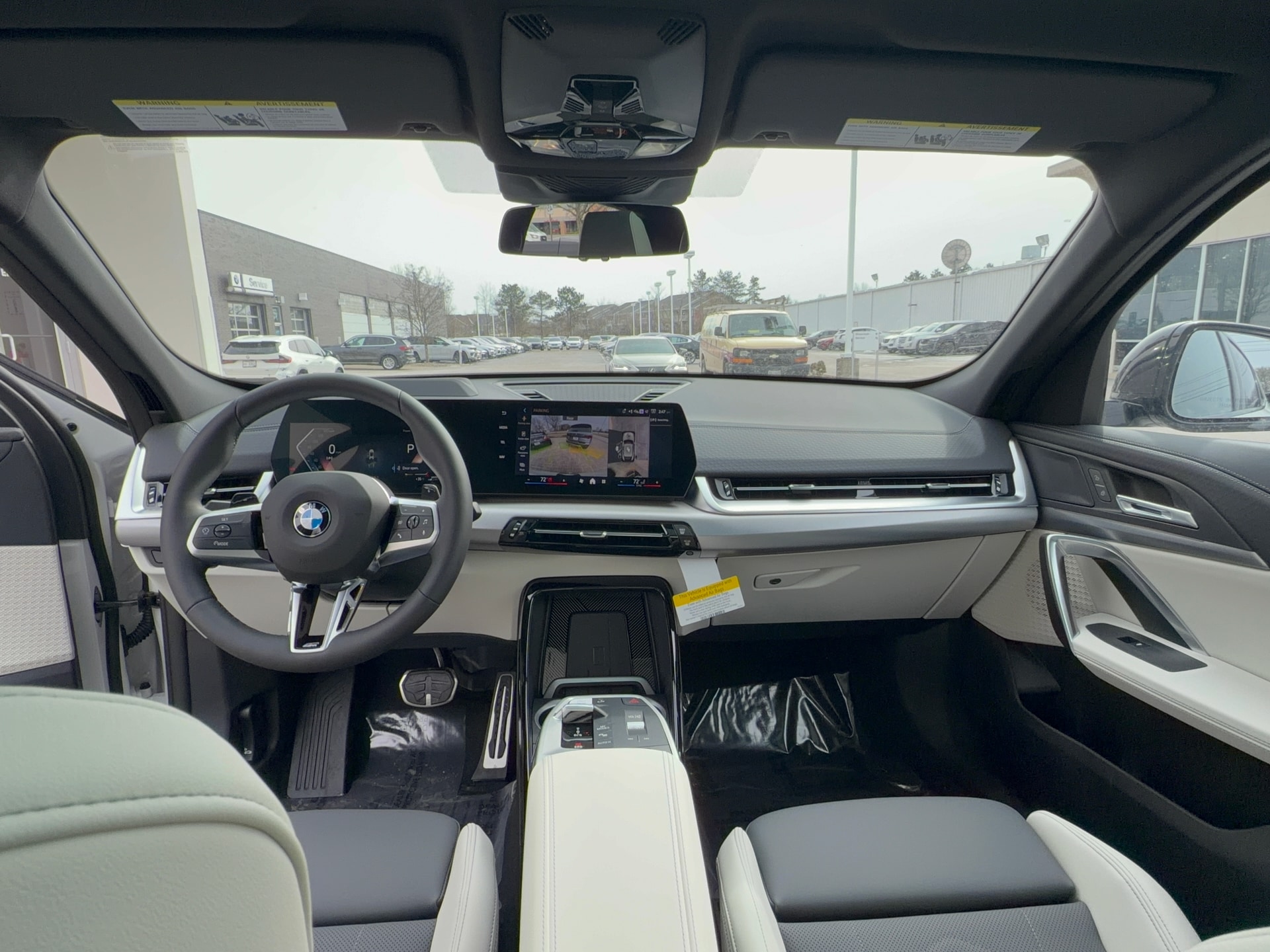 2026 BMW X2 28i - Photo 9