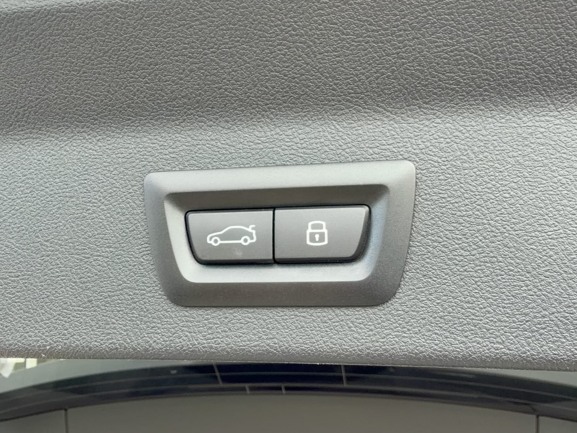 2023 BMW X3 xDrive30i, photo 6 of 12