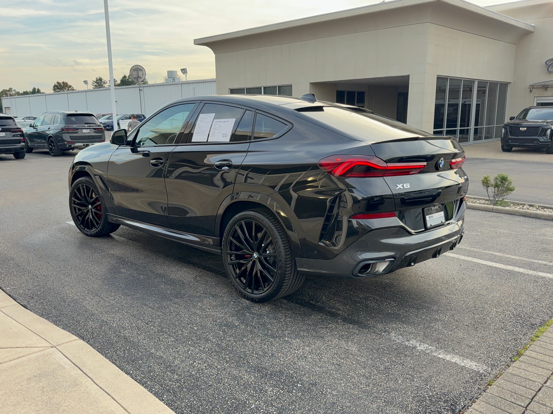2022 BMW X6 xDrive40i, photo 7 of 12