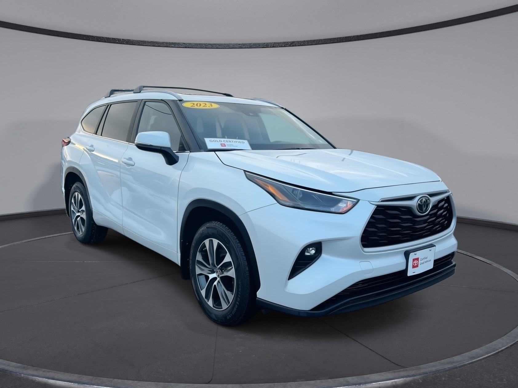 2023 Toyota Highlander XLE's photo