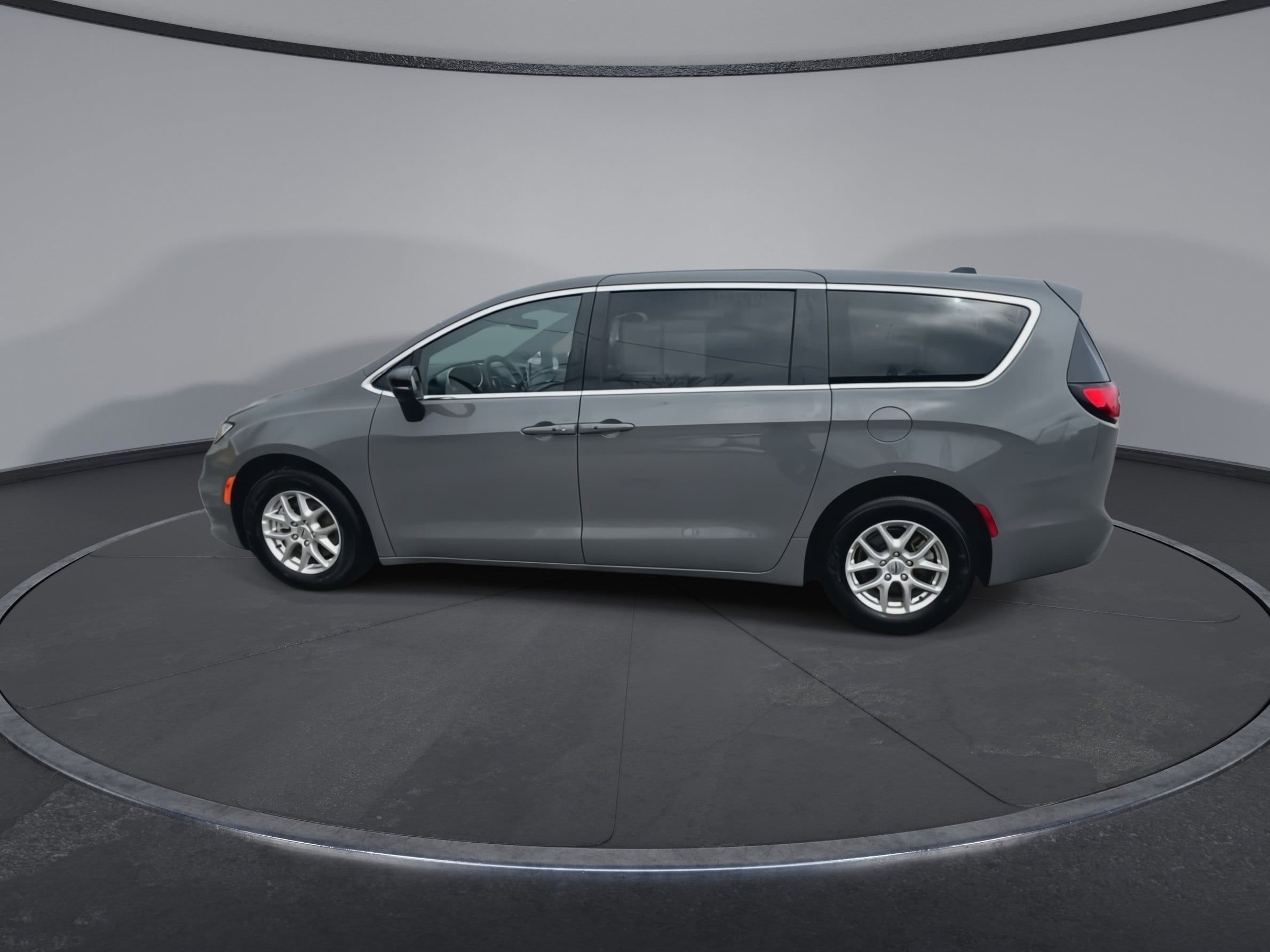 2025 Chrysler Pacifica Select - Photo 9