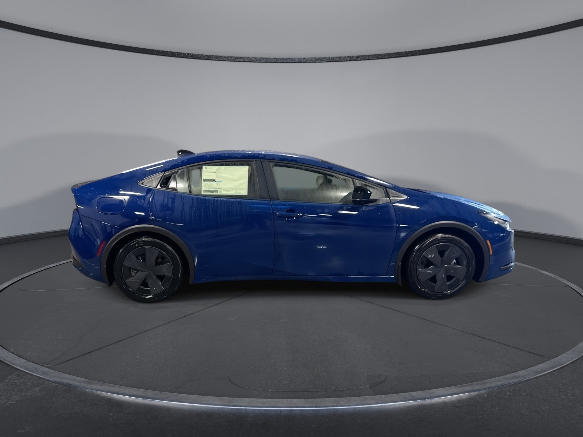 2026 Toyota Prius SE's photo