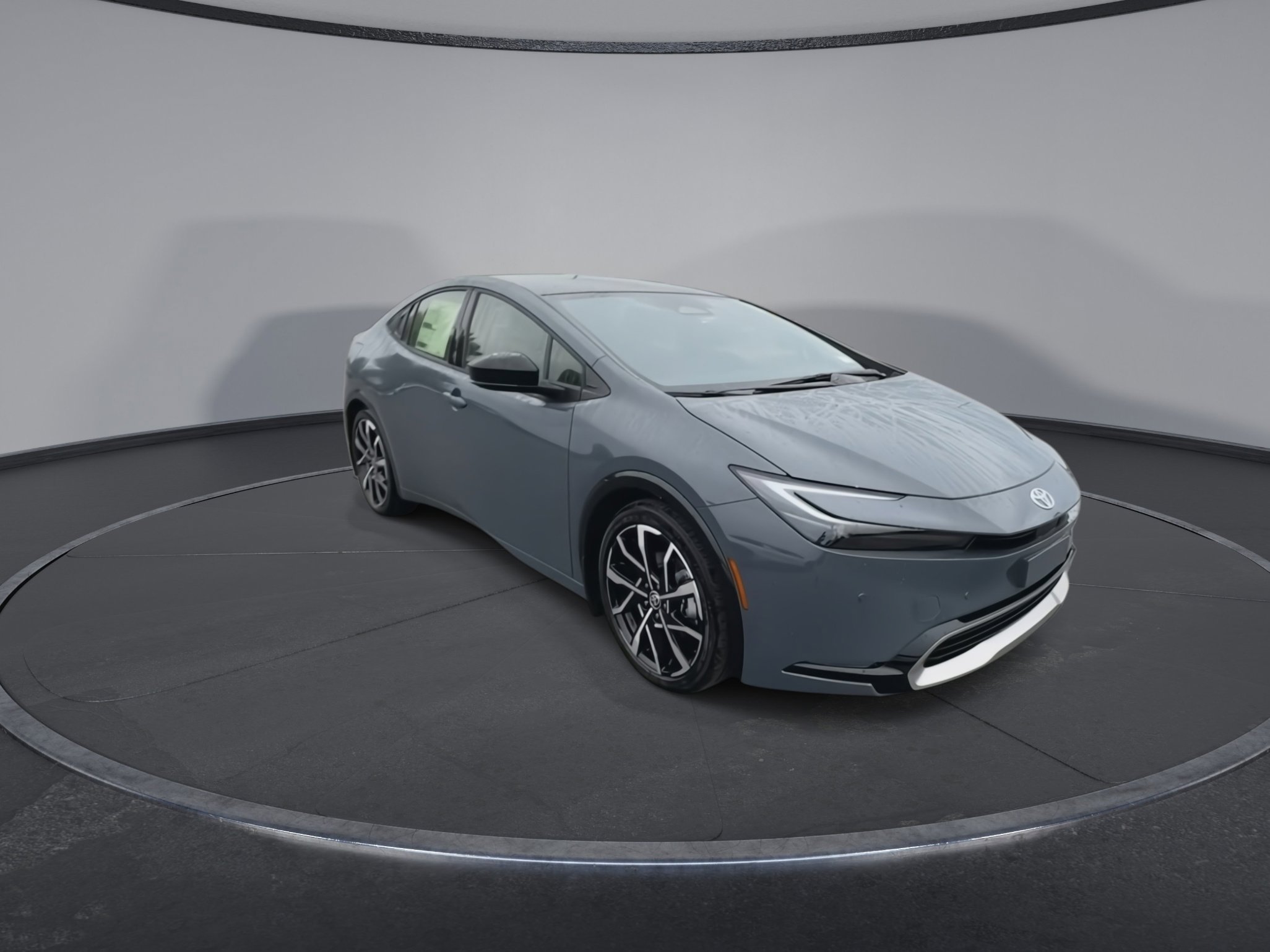 2025 Toyota Prius XSE Plug-in Hybrid photo 3