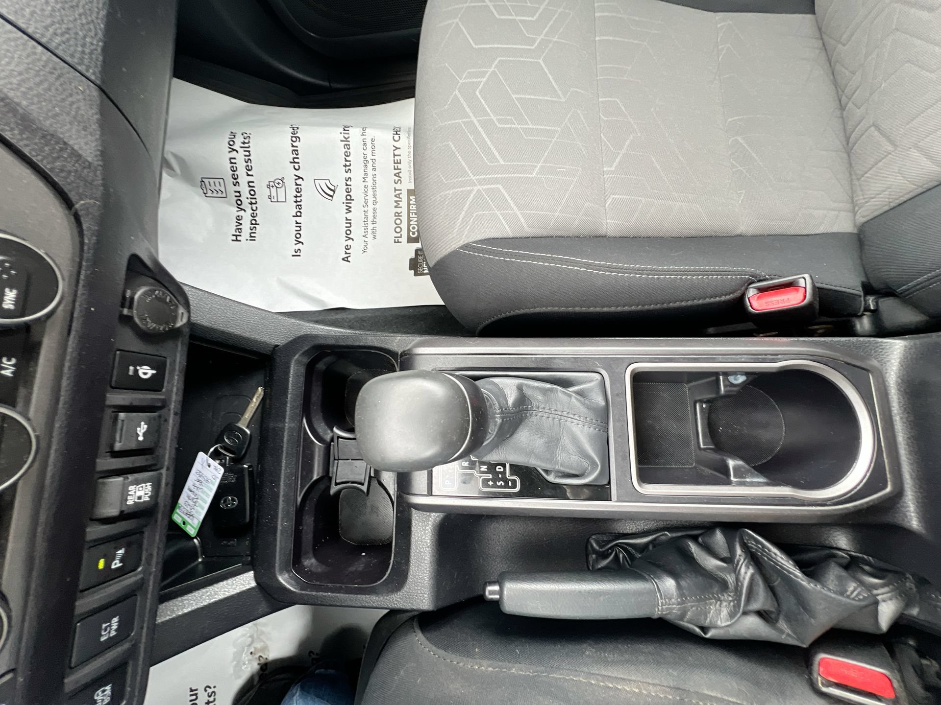 2021 Toyota Tacoma SR5 - Photo 21