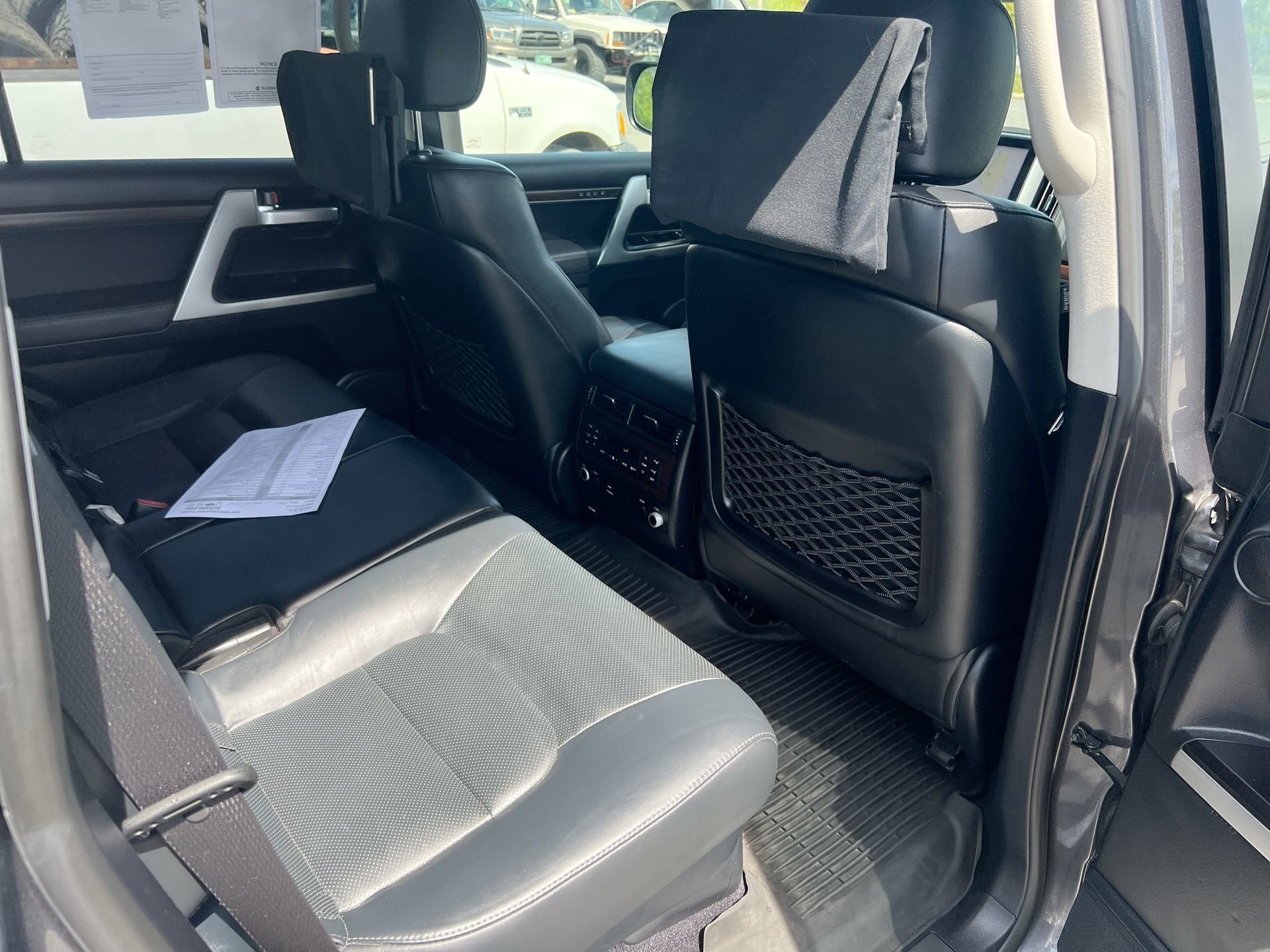 2017 Toyota Land Cruiser Base - Photo 16