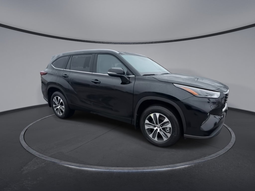 New 2026 Toyota Highlander XLE XLE AWD