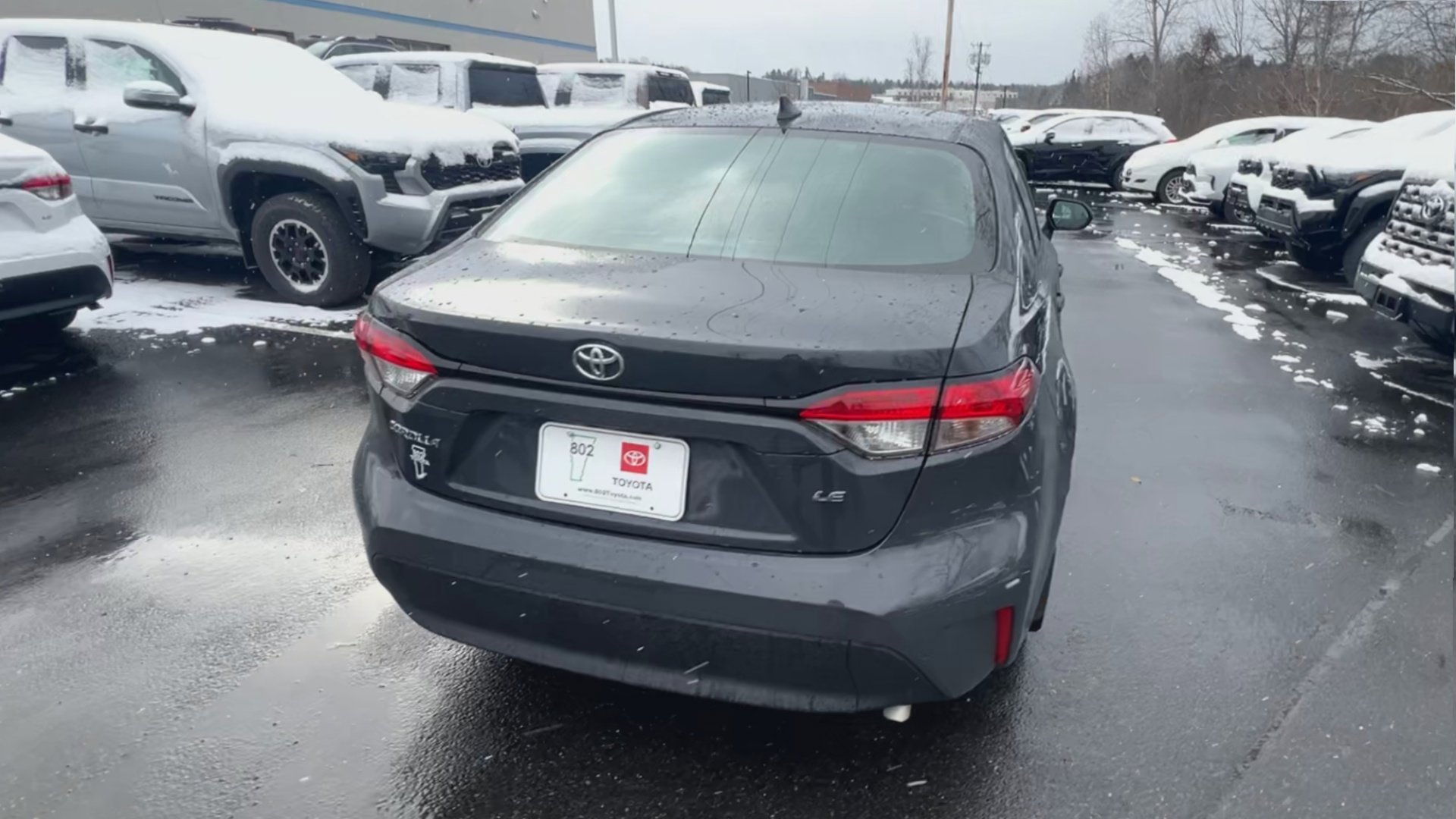 2026 Toyota Corolla LE photo 4