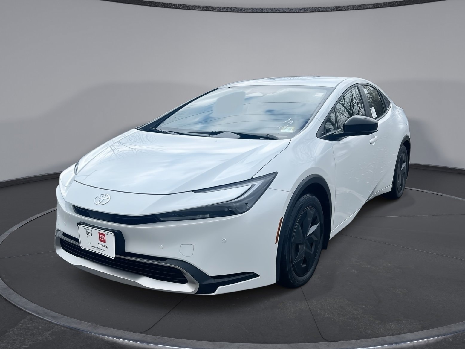 2026 Toyota Prius SE's photo