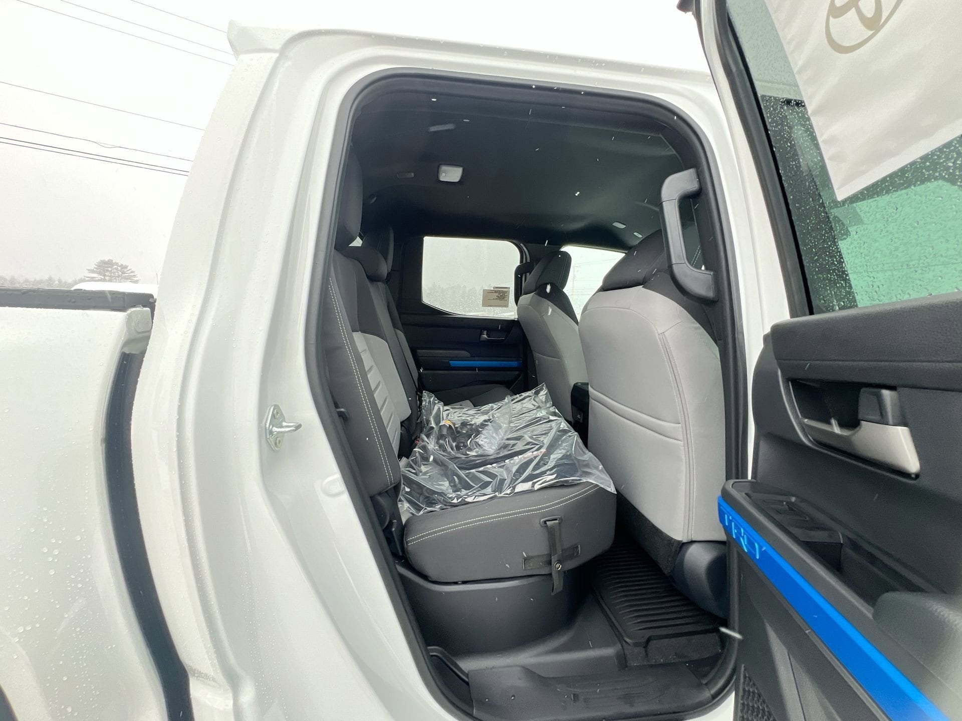 2025 Toyota Tacoma TRD Off Road - Photo 17