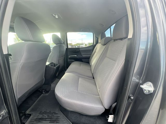 2021 Toyota Tacoma SR5 - Photo 18