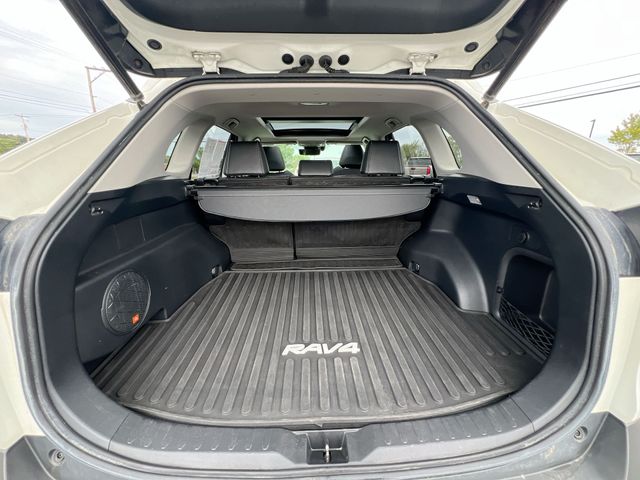 2020 Toyota RAV4 Limited - Photo 28