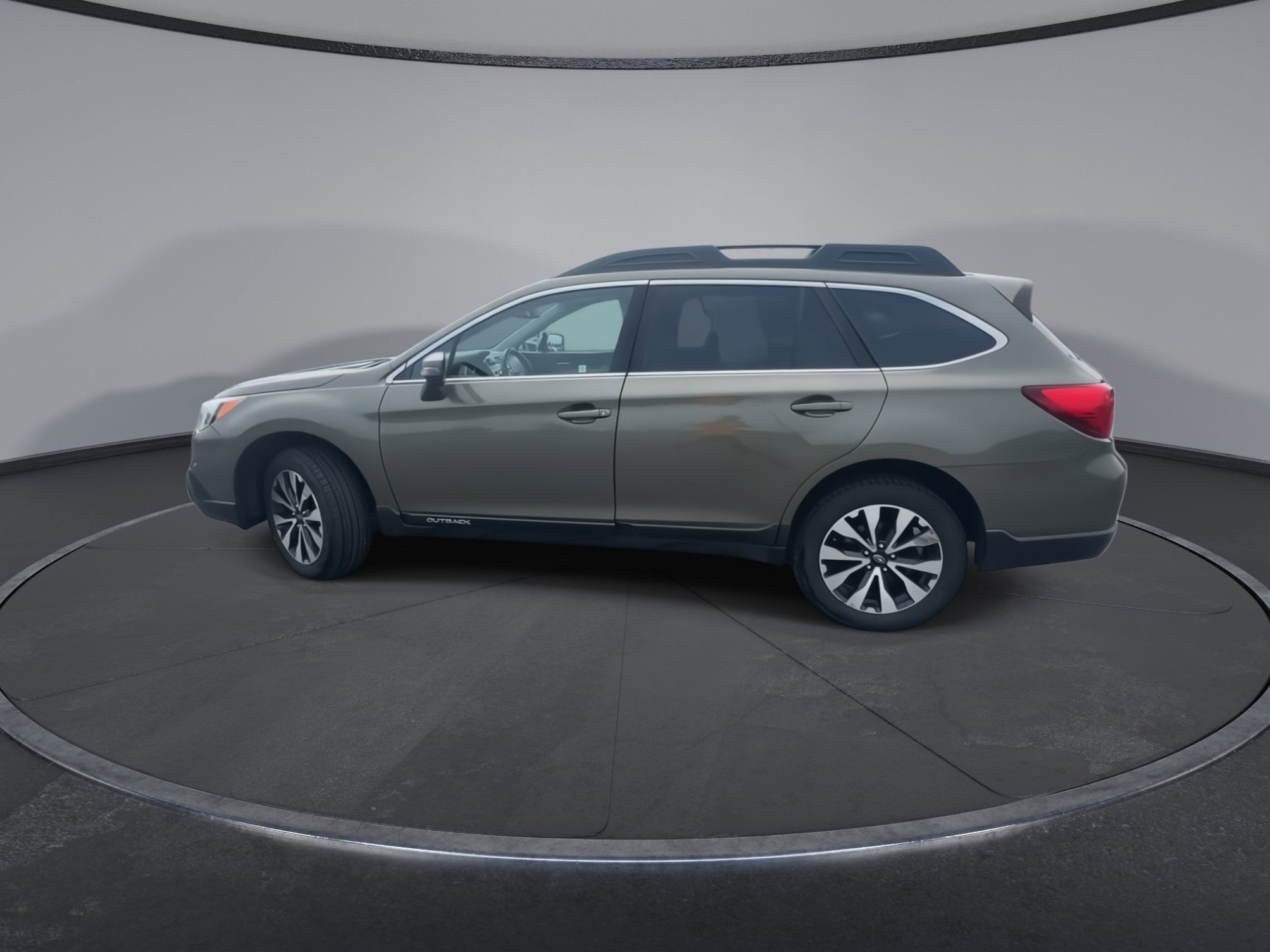 Used 2017 Subaru Outback Limited with VIN 4S4BSAKC1H3386109 for sale in Berlin, VT