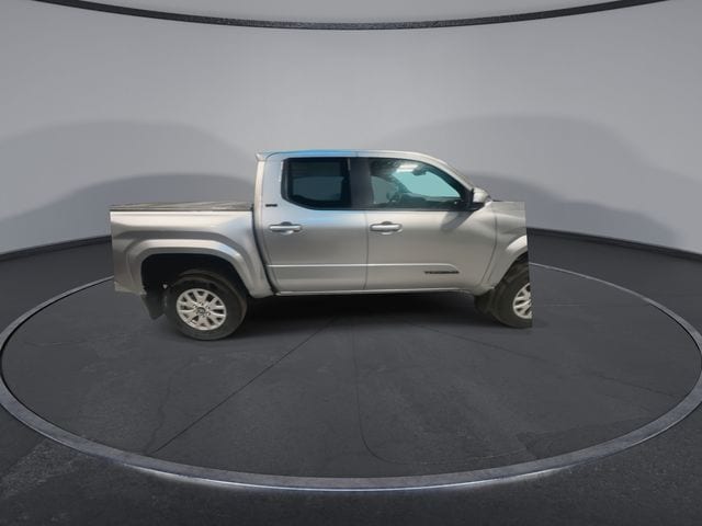 2026 Toyota Tacoma SR5 - Photo 8
